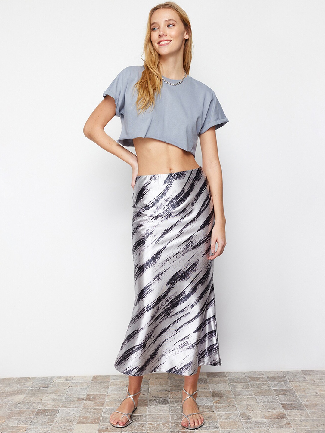 

Trendyol Printed Pencil Maxi Skirt, Grey