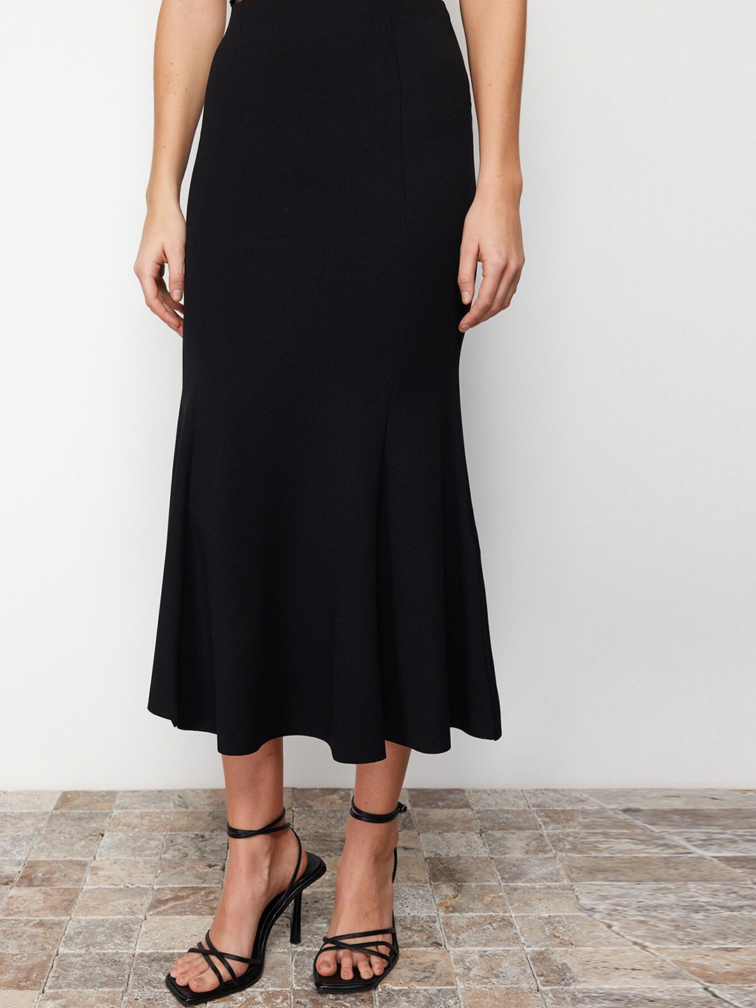 

Trendyol Flared A Line Maxi Skirts, Black