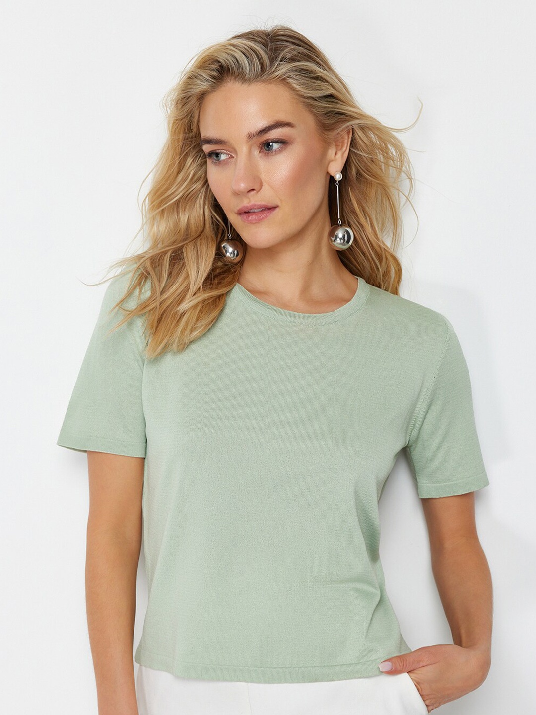 

Trendyol Round Neck Short Sleeves Top, Green
