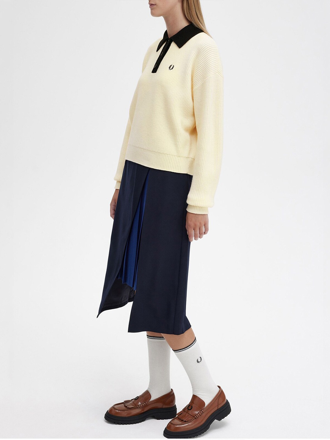 

Fred Perry Ribbed Shirt Collar Woollen Top, White