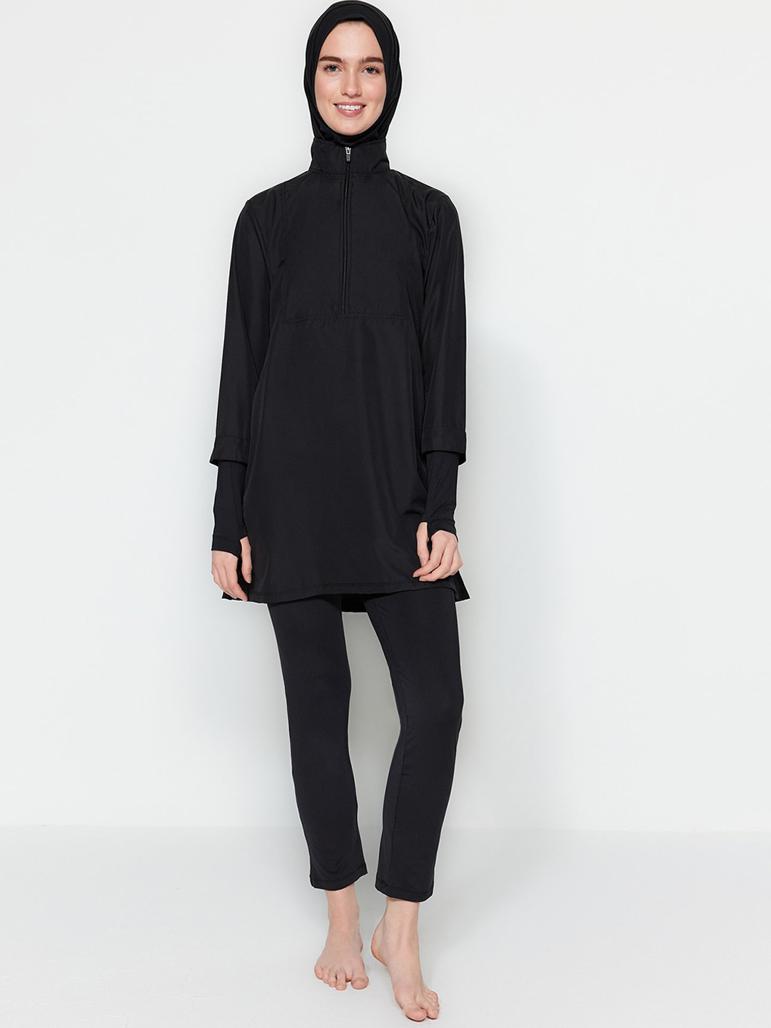 

Trendyol Long Sleeved Swim Set, Black