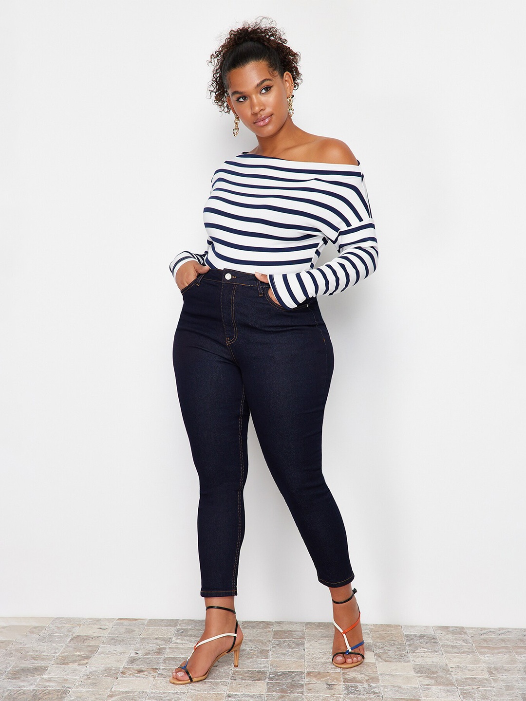 

Trendyol Striped Off-Shoulder Bardot Crop Top, Navy blue