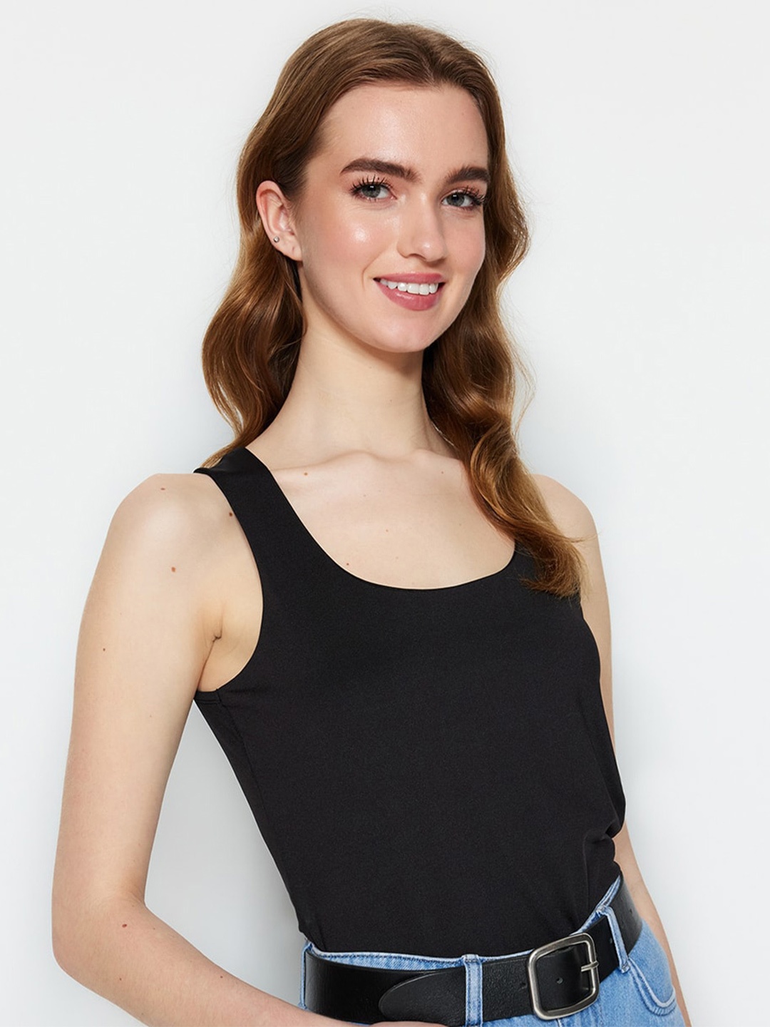 

Trendyol Scoop Neck Tank Top, Black