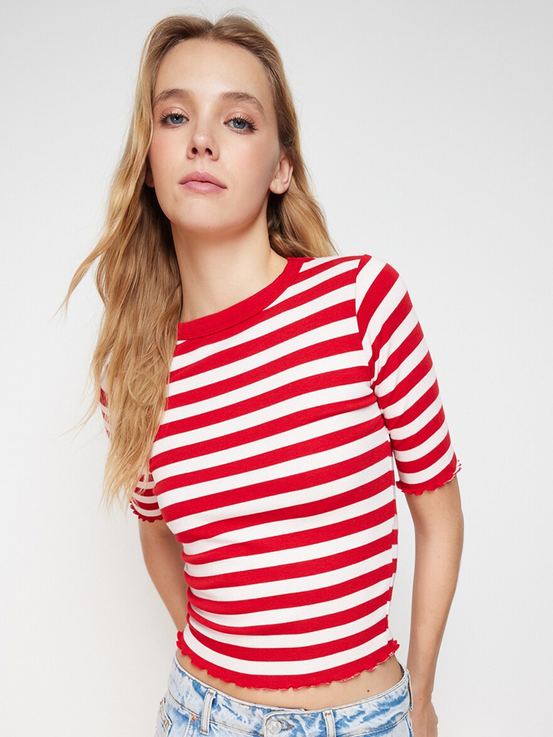 

Trendyol Striped Boxy Crop Top, Red