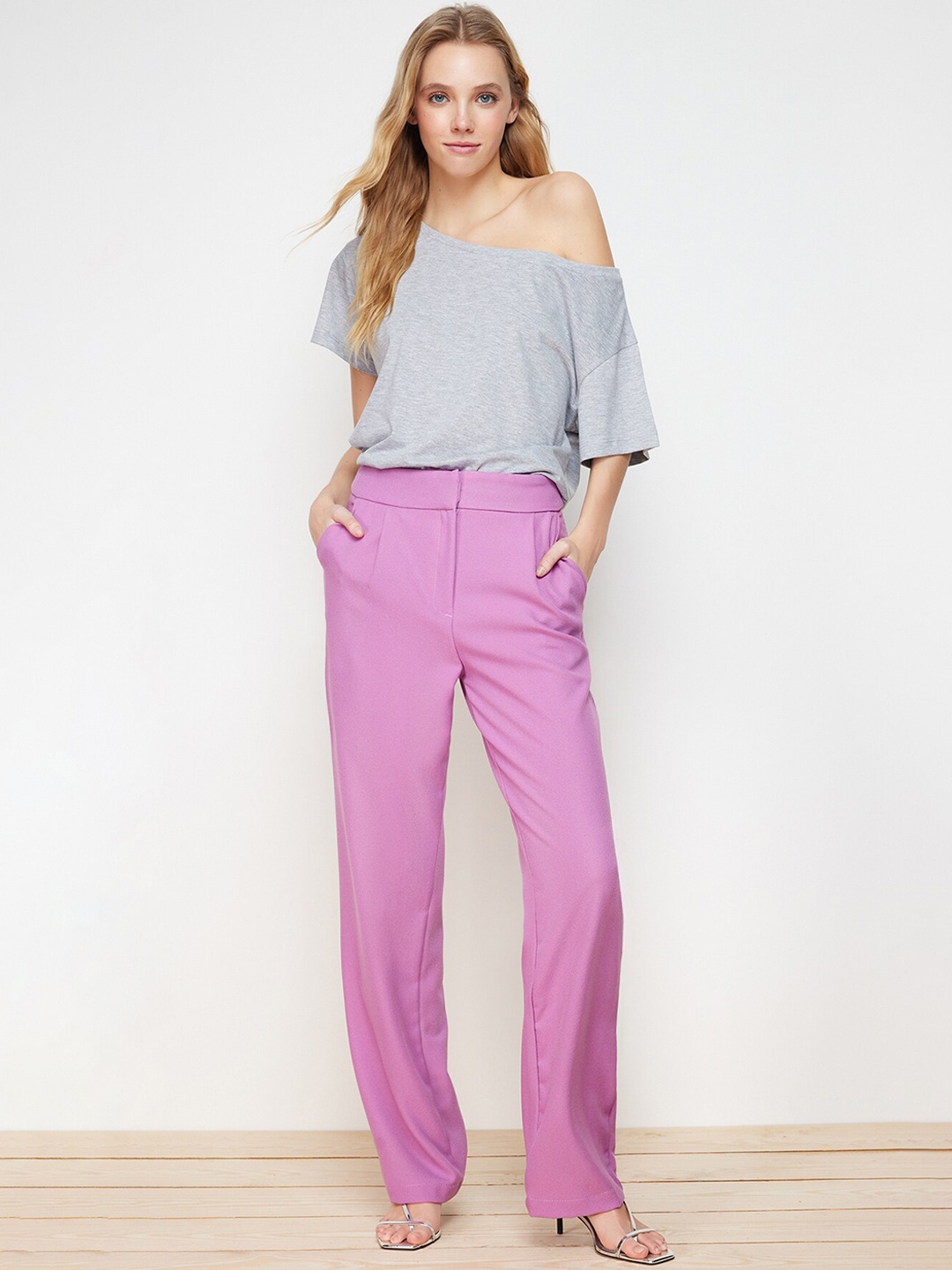 

Trendyol Women Mid Rise Trousers, Lavender