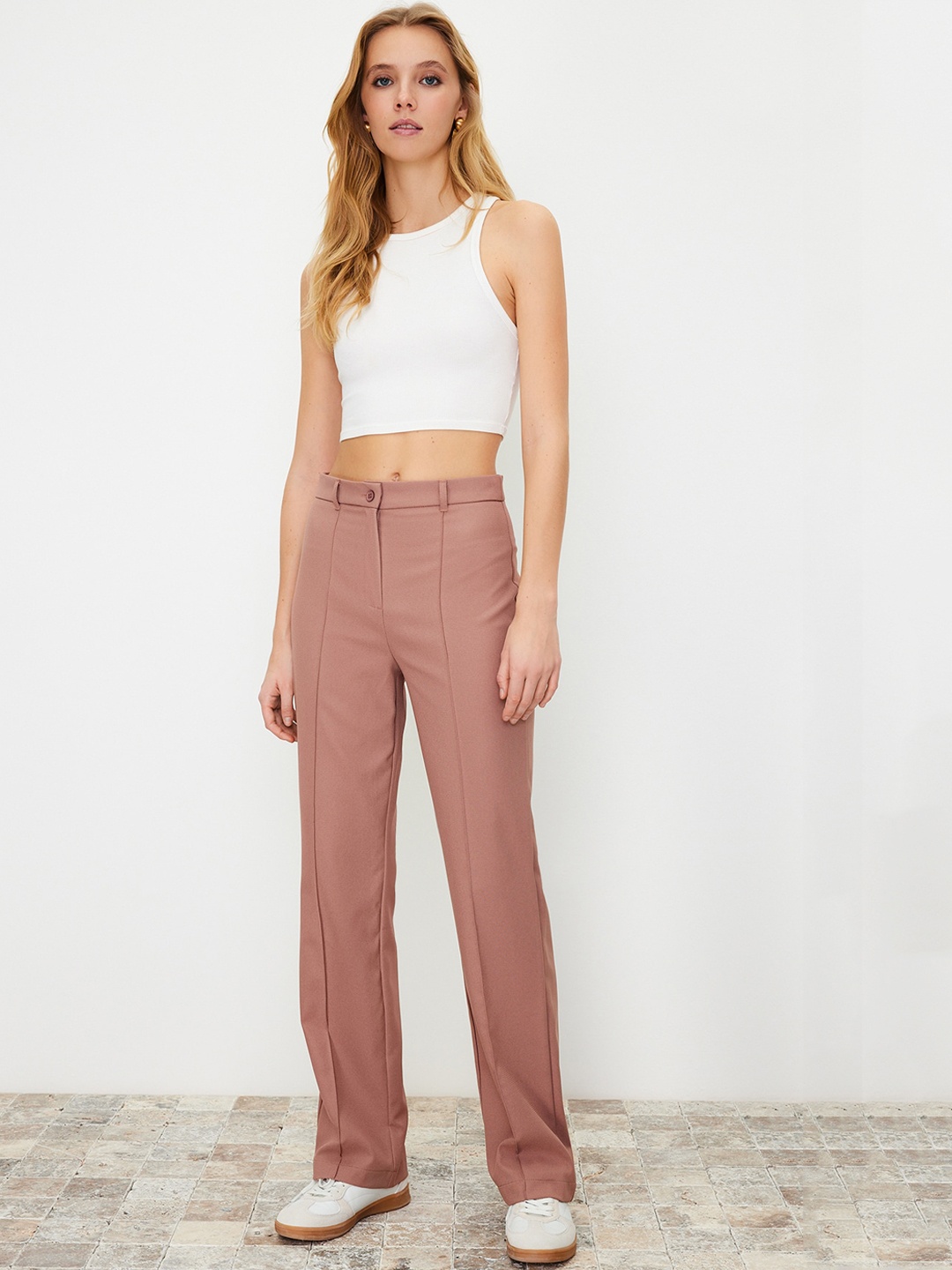 

Trendyol Women Mid-Rise Pleated Trousers, Mauve