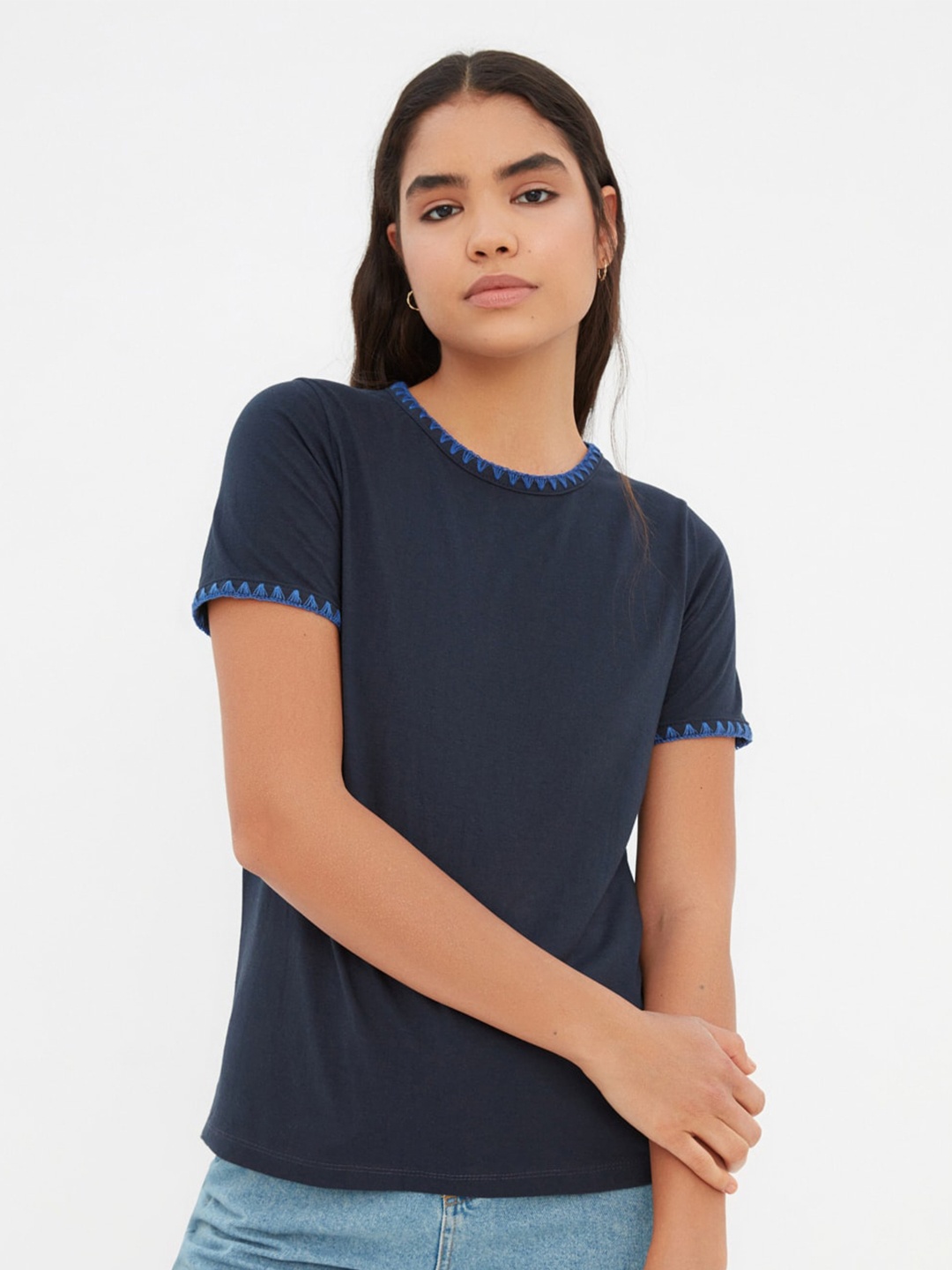 

Trendyol Round Neck Embroidered Cotton T-shirt, Navy blue