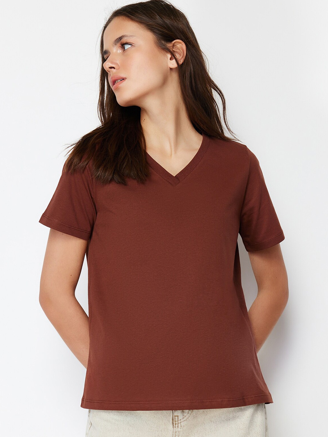 

Trendyol Women V-Neck Regular Sleeves T-shirt, Na