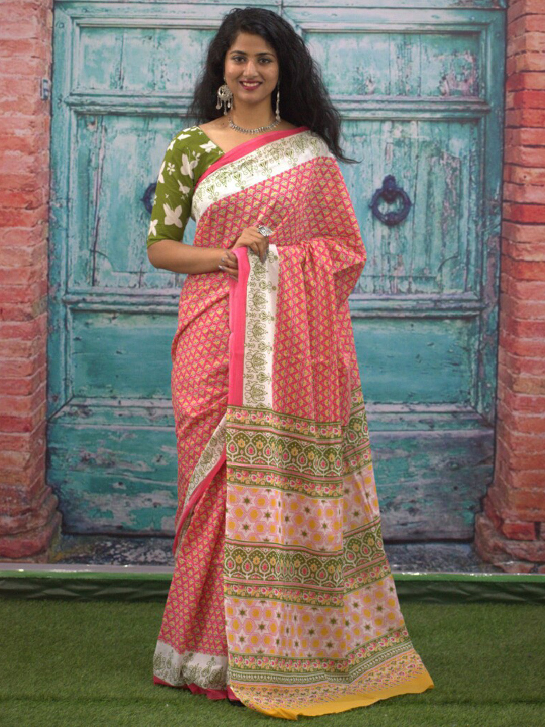 

GK FASHION Pure Cotton Block Print Saree, Pink