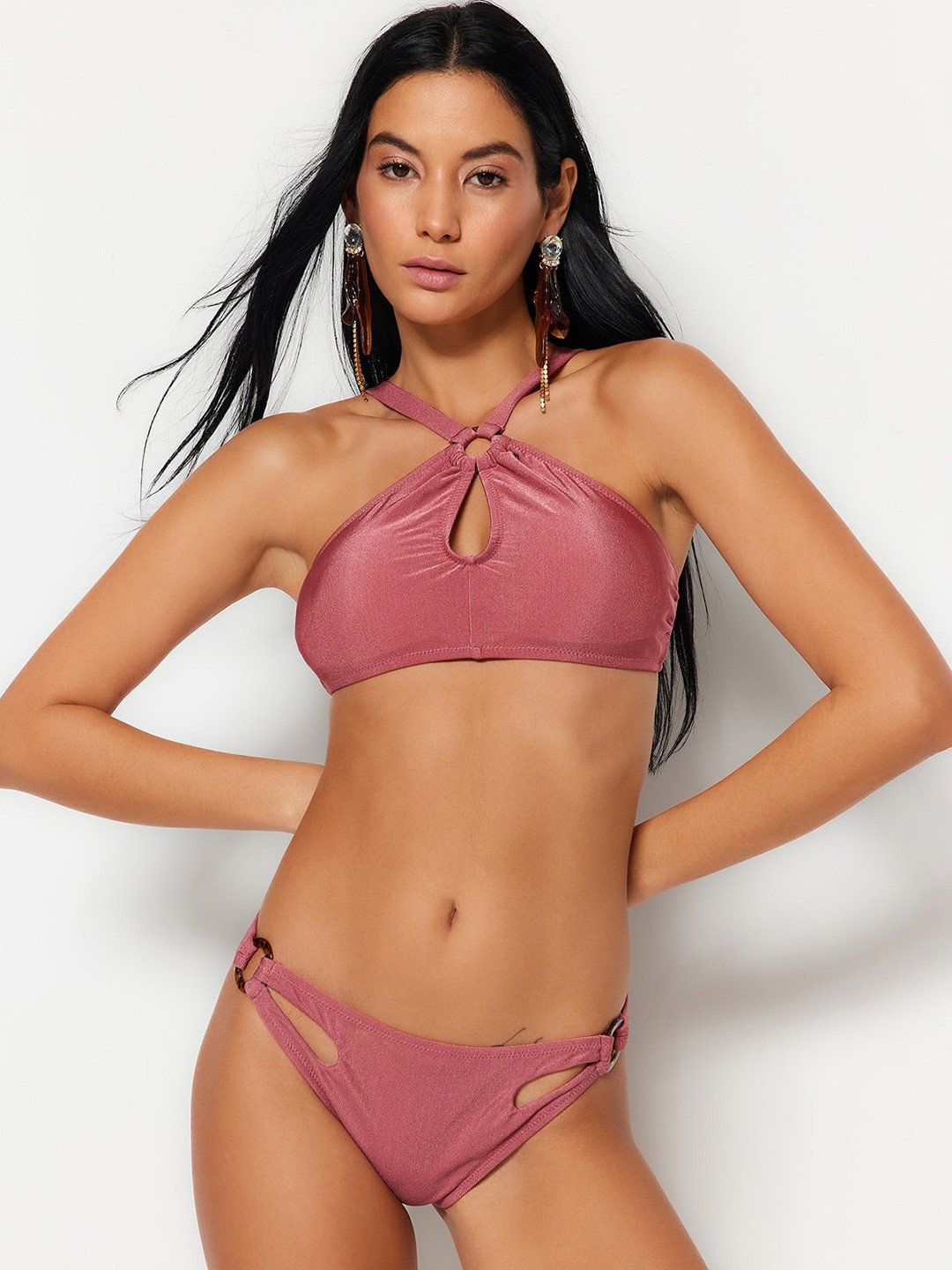

Trendyol Mid Rise Basic Briefs, Pink