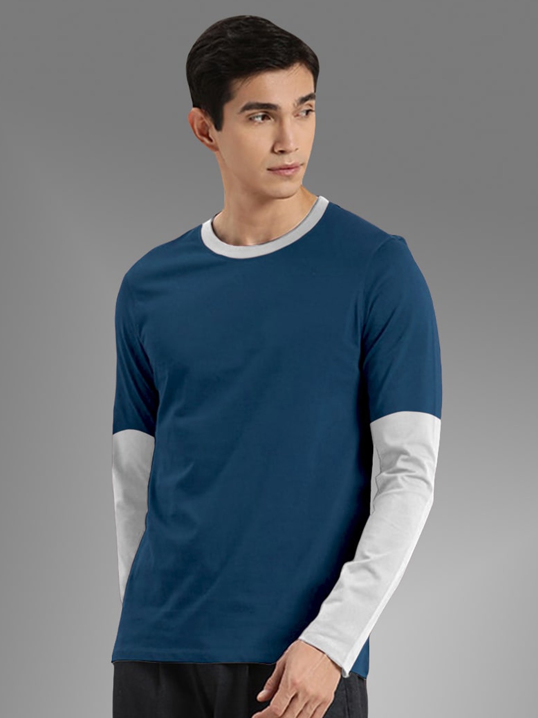 

BAESD Colourblocked Round Neck Cotton T-shirt, Blue