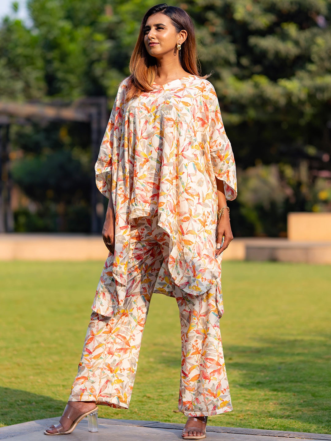 

Libas Printed Kaftan & Palazzos Co-Ords Set, Cream
