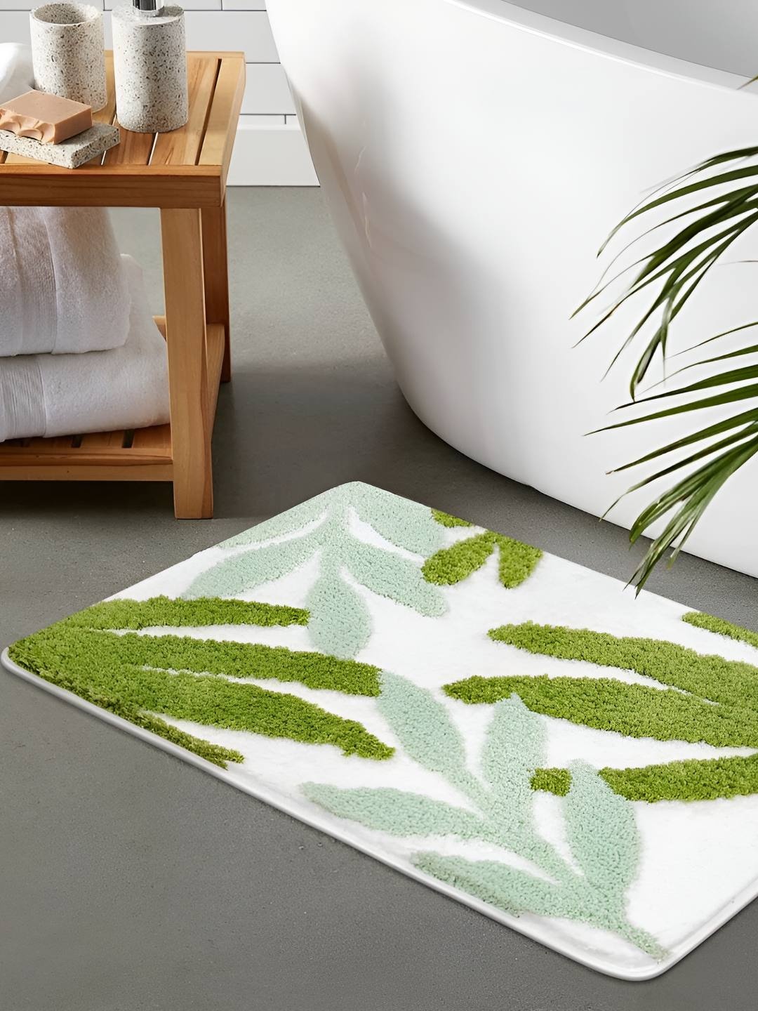 

Bajo's White & Green Floral Pattern Anti-Skid Quick-Dry Soft Doormat