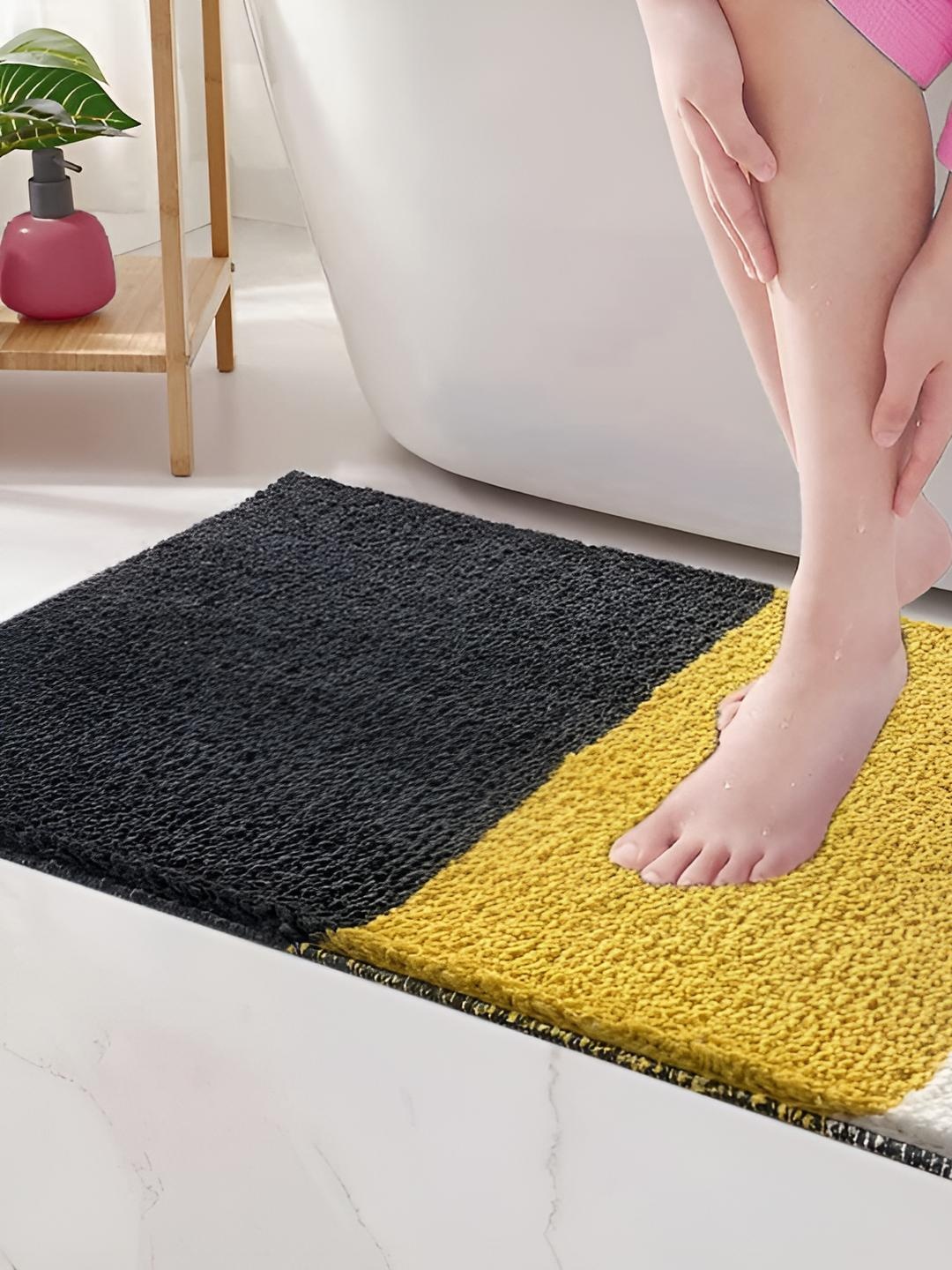 

Bajo's Yellow & Black Anti-Skid Doormat