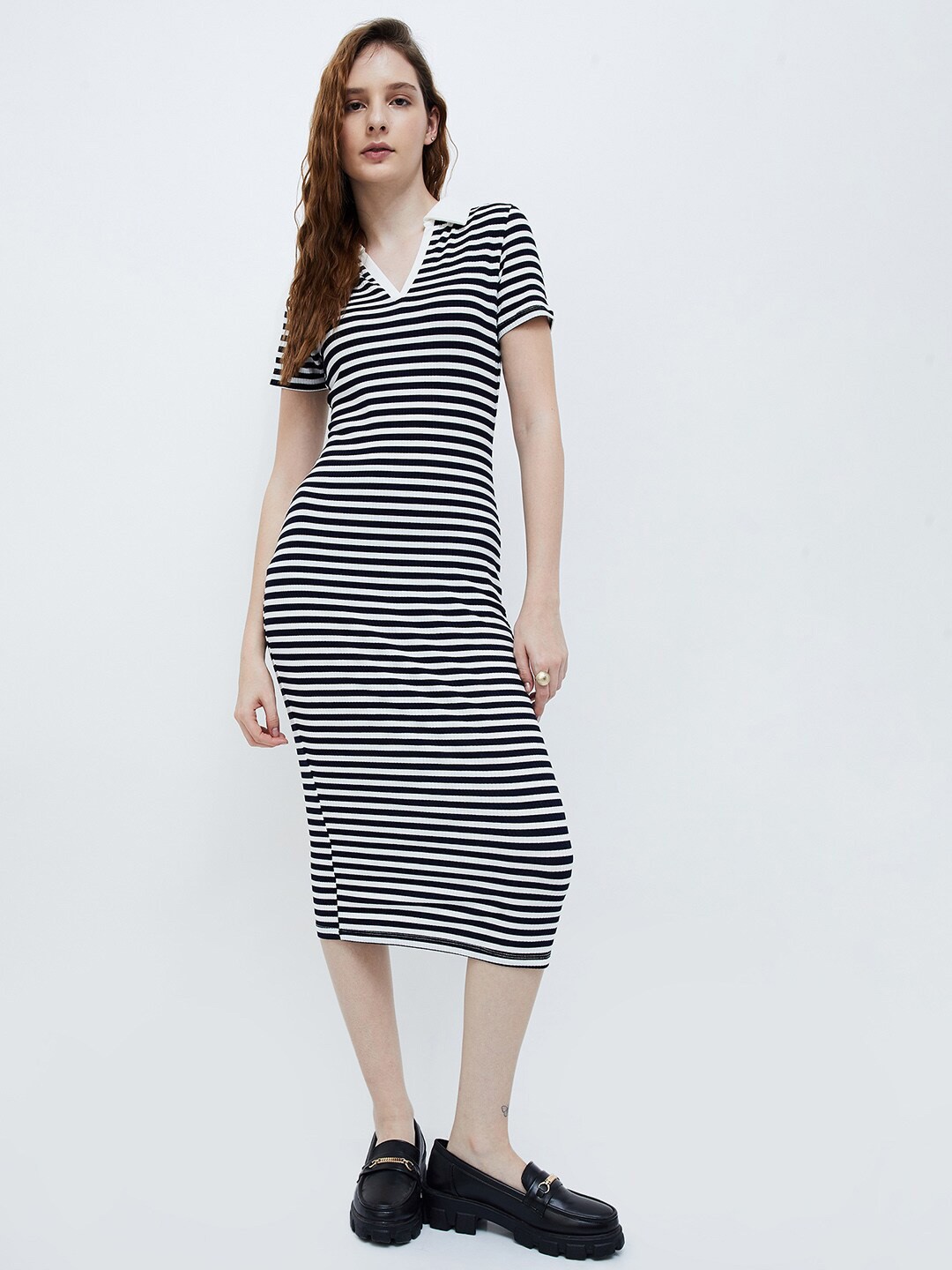 

Ginger by Lifestyle Striped Shirt Collar T-shirt Midi Dress, White