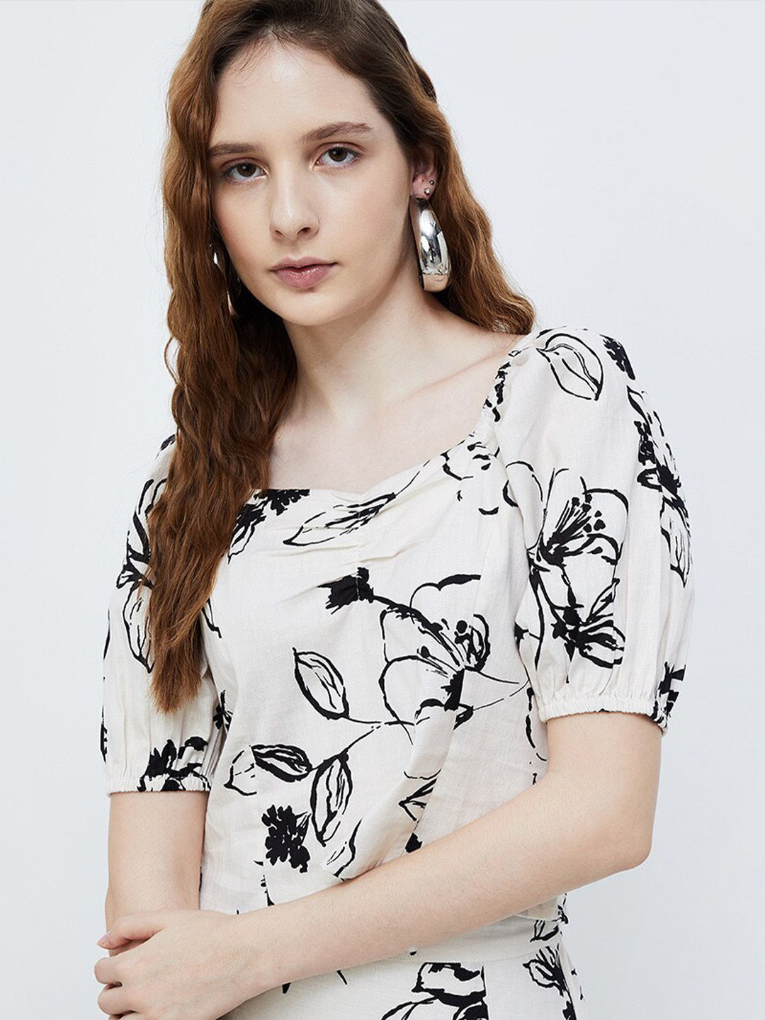 

Ginger by Lifestyle Floral Print Puff Sleeve Cotton Crop Top, Off white