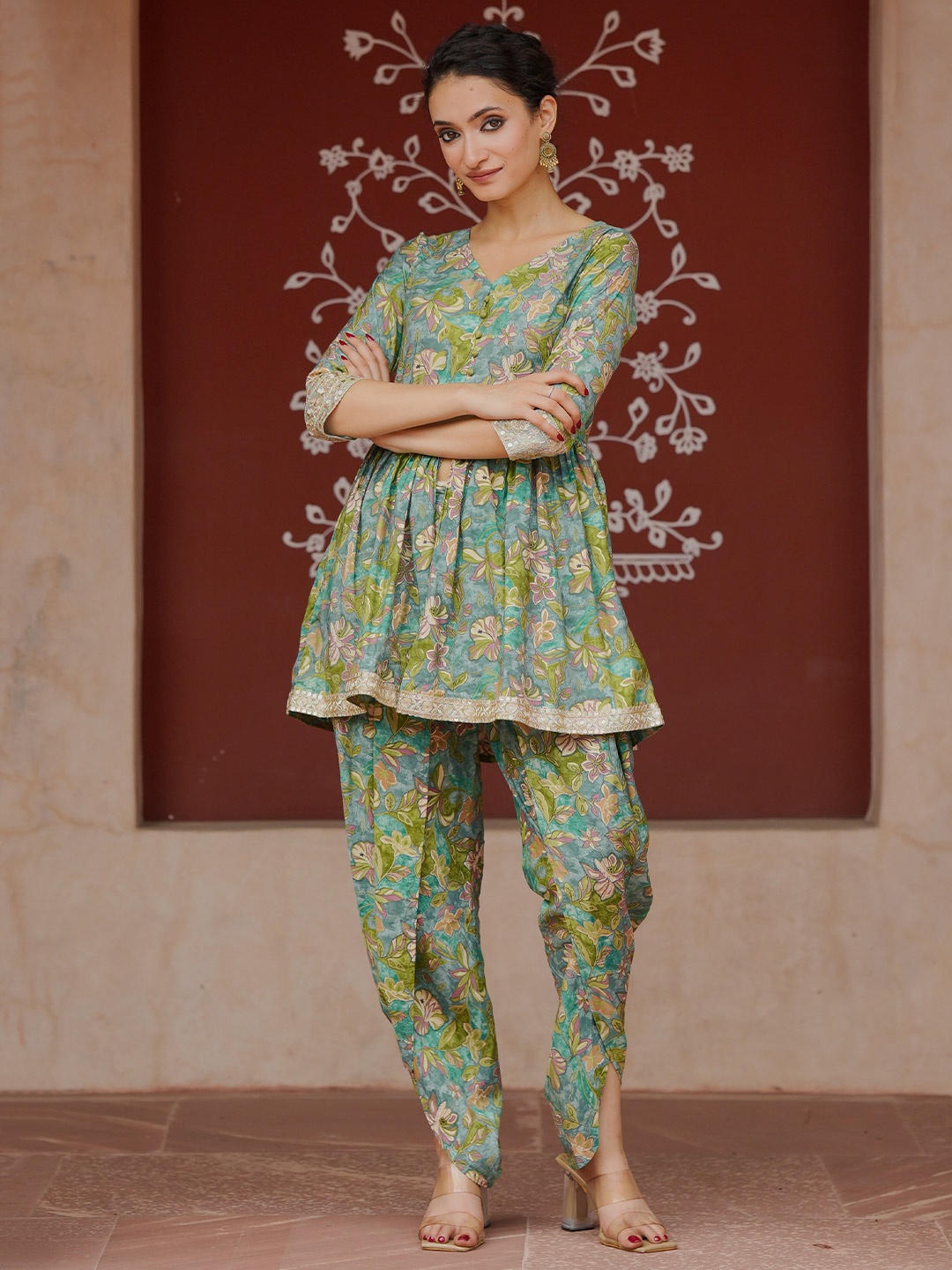 

Libas Floral Printed V-Neck Tunic with Dhoti Pant, Green