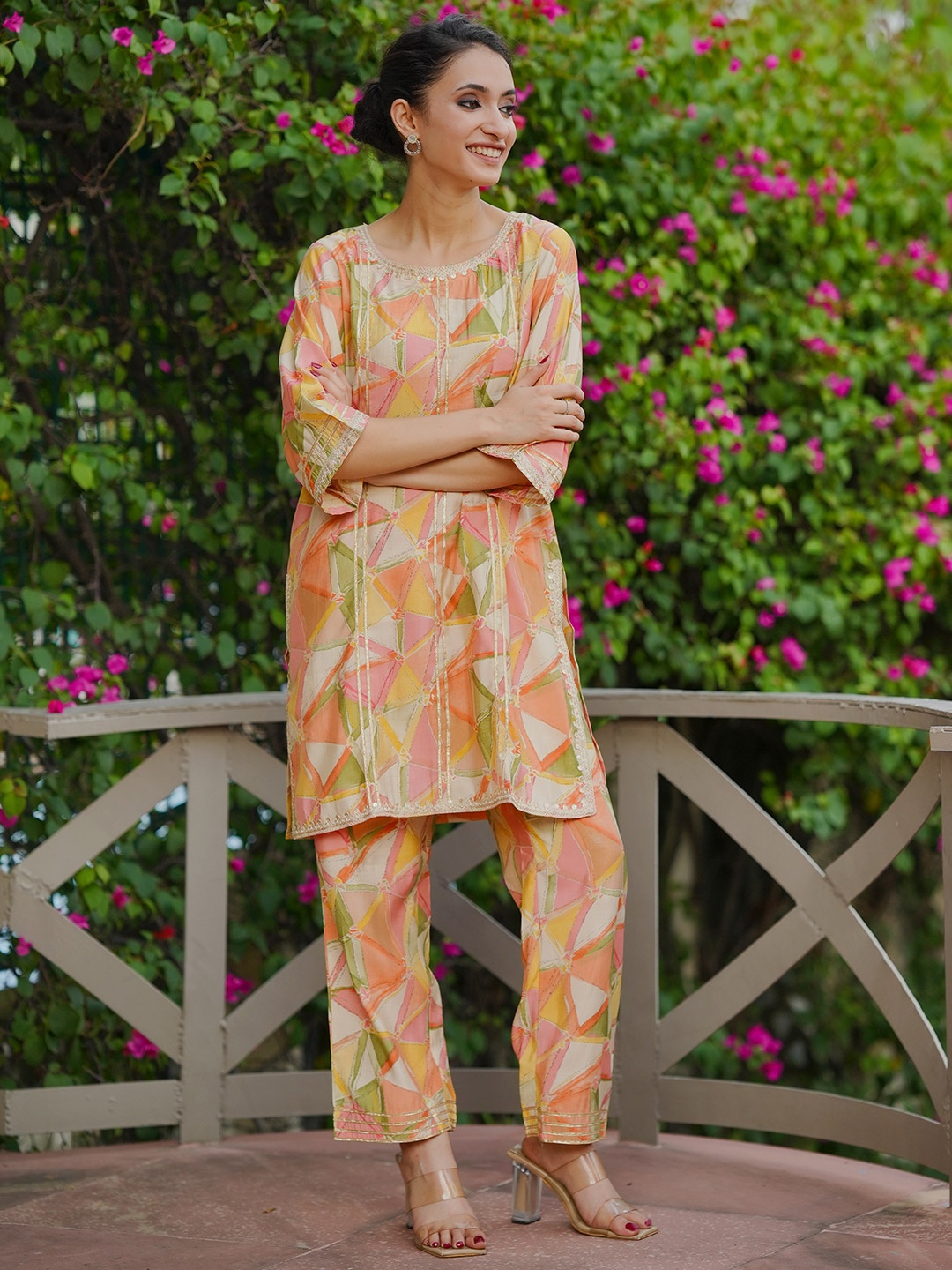 

Libas Geometric Printed Tunic With Trouser, Peach