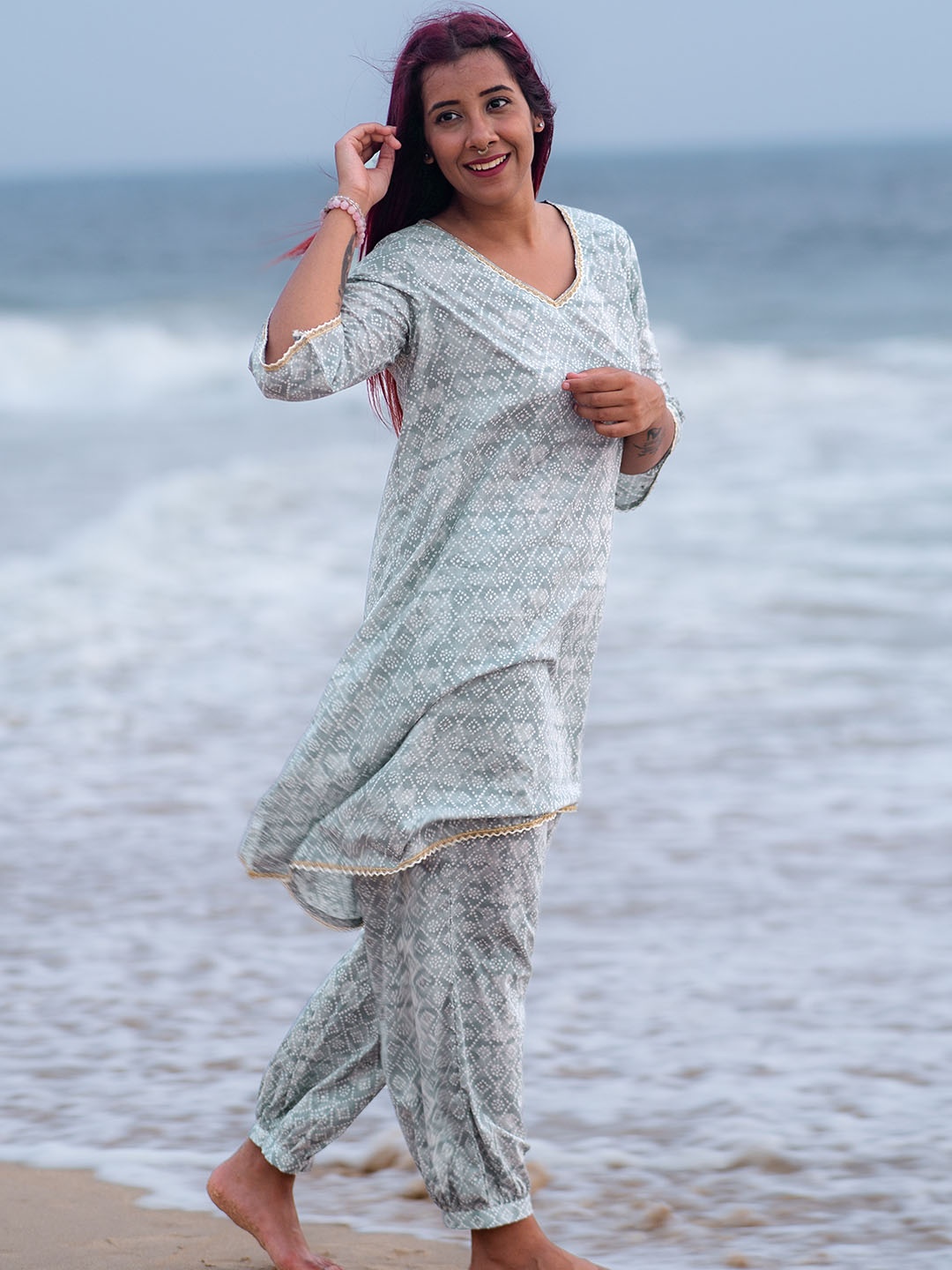

Libas Geometric Printed Gotta Patti Pure Cotton Tunic With Trouser, Grey
