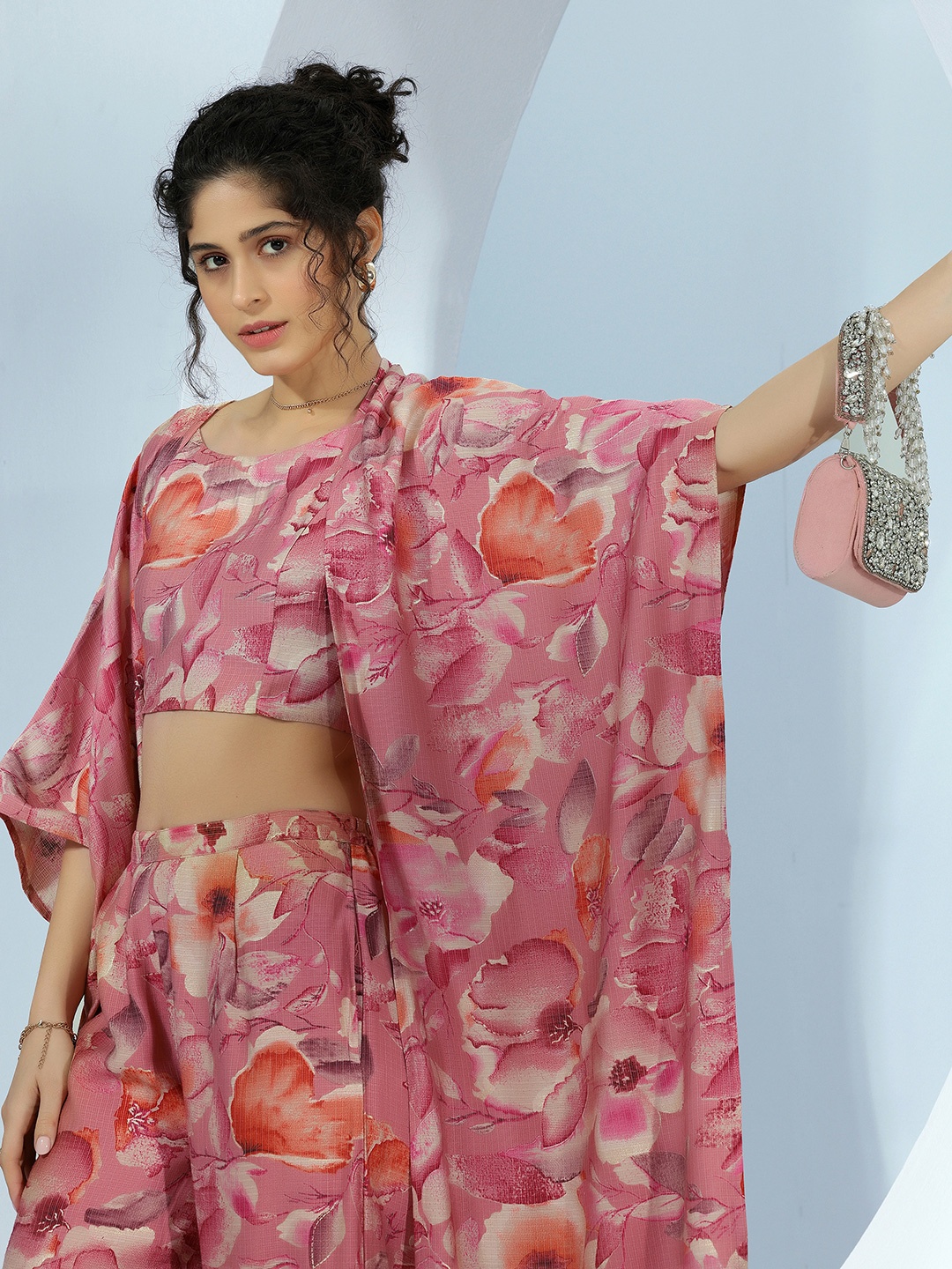 

Libas Floral Printed Crop Top With Shrug & Palazzo Co-Ords, Peach