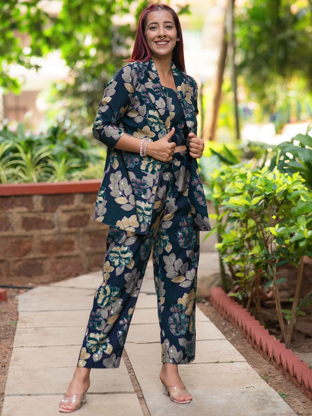 

Libas Floral Printed Crop Tp With Jacked & Palazzo Co-Ords, Navy blue