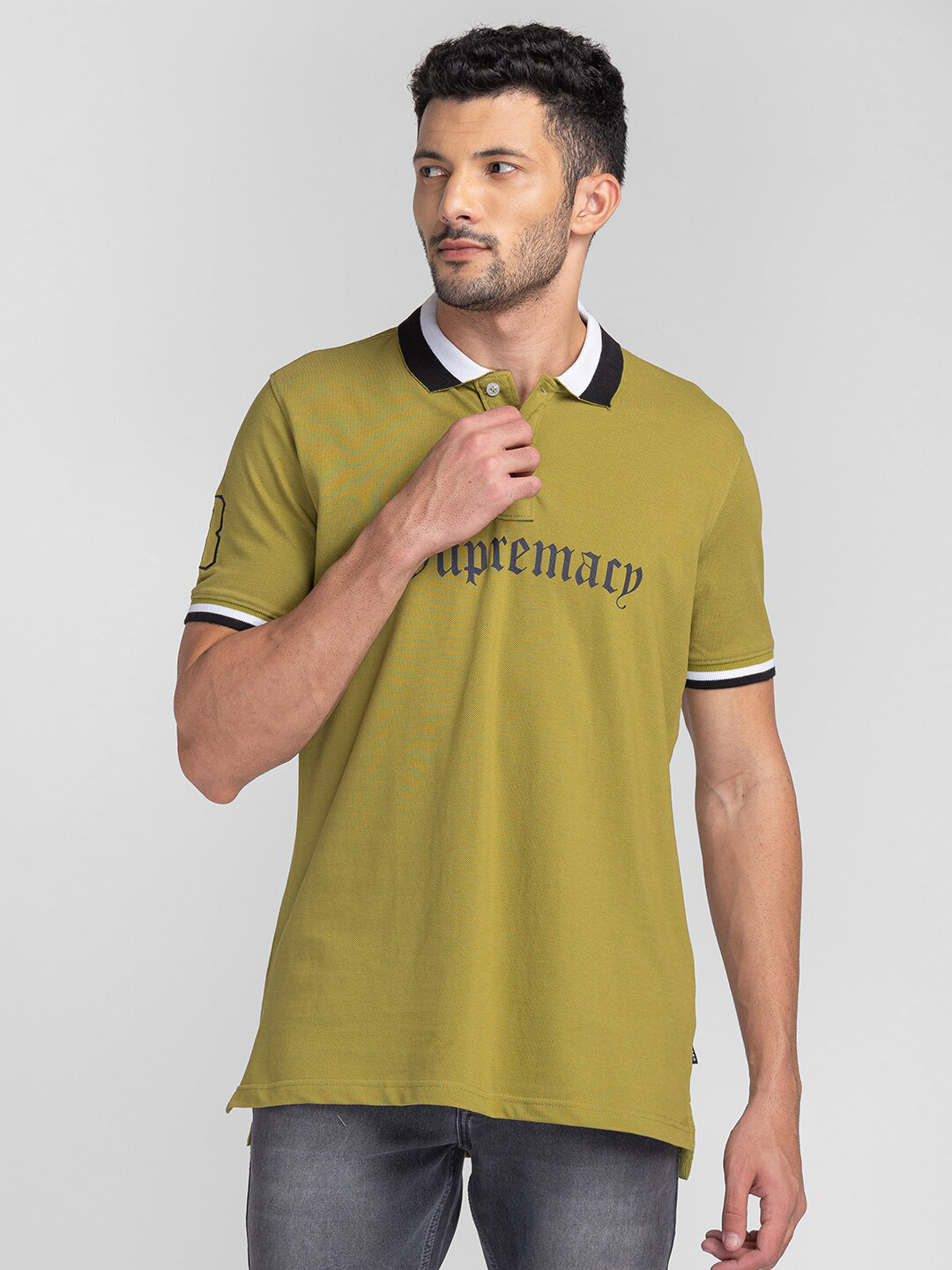 

GIORDANO Typography Printed Polo Collar Slim Fit Cotton T-shirt, Green