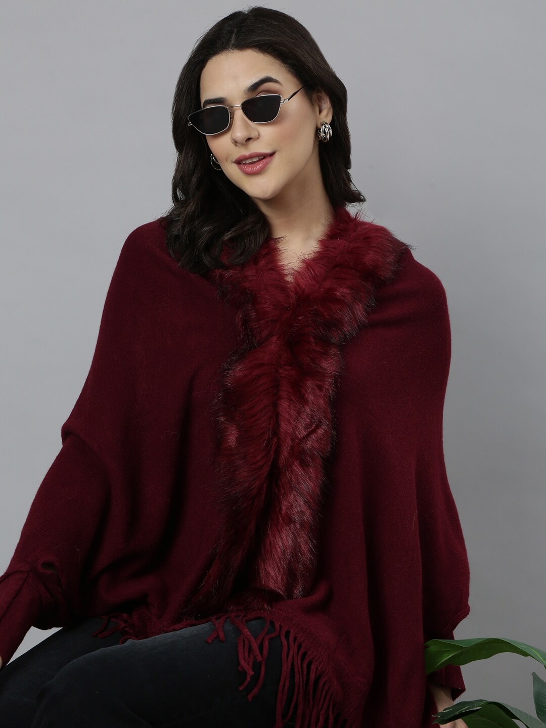 

SHOWOFF Women Longline Poncho with Fringed Detail, Maroon