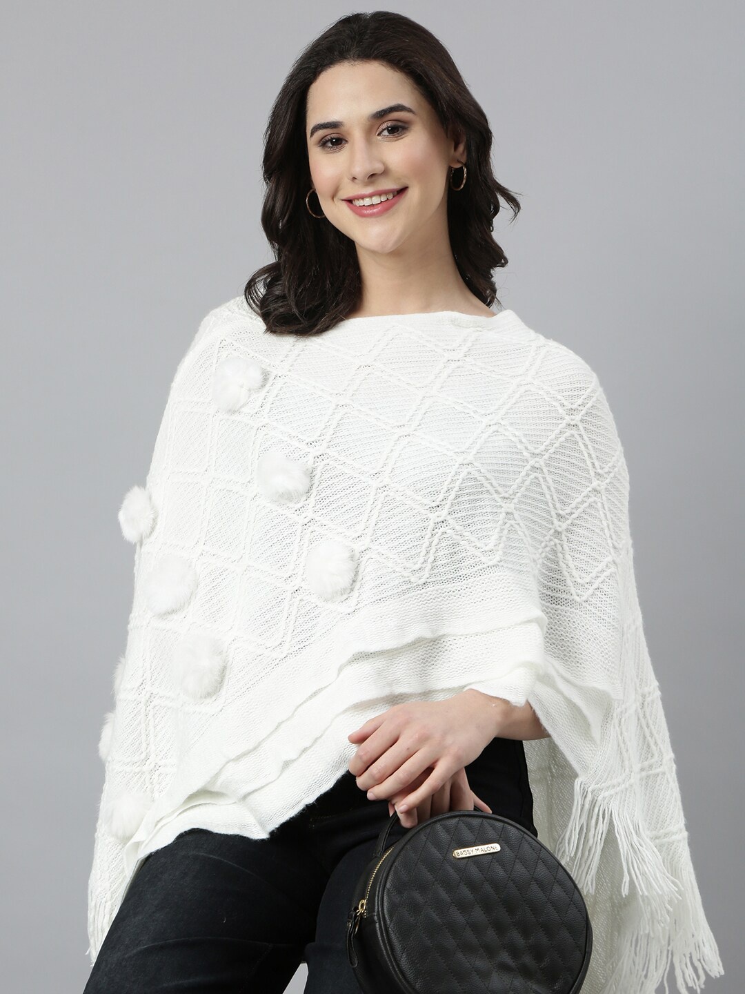 

SHOWOFF Women Poncho, Off white