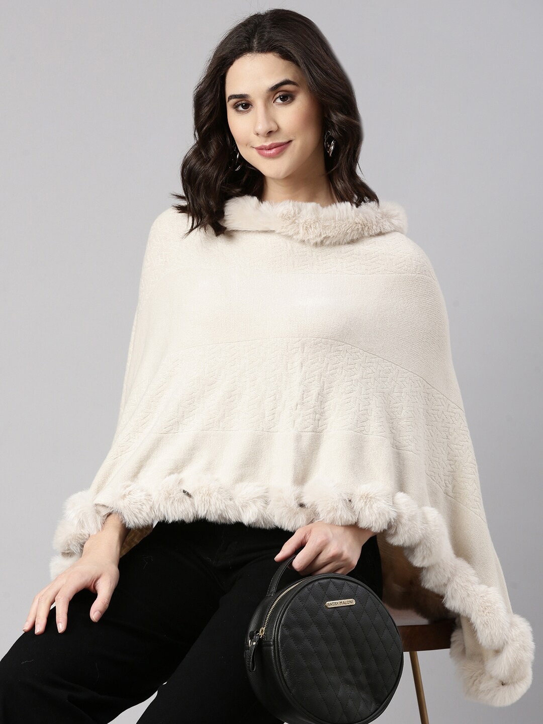 

SHOWOFF Women Longline Poncho, Cream