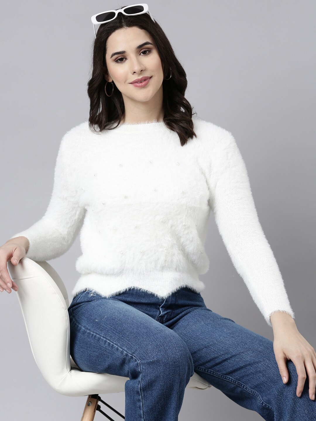 

SHOWOFF Women Pullover with Embellished Detail, White
