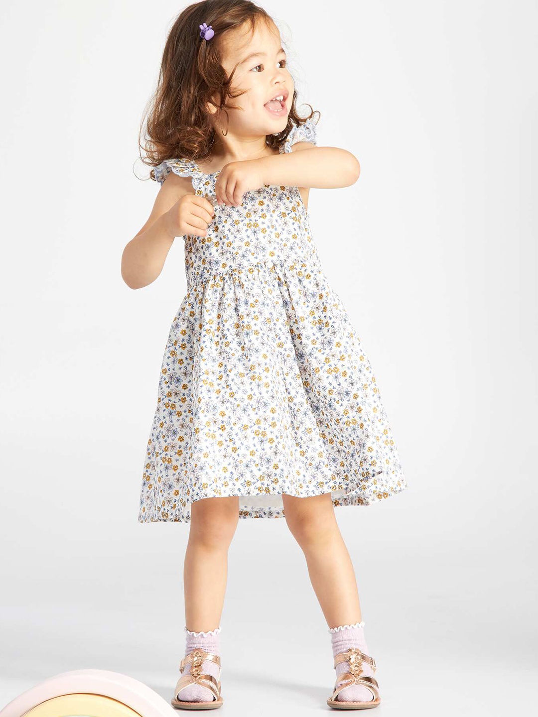 

KIABI Girls Floral Printed Flutter Sleeves Cotton Fit & Flare Dress, White