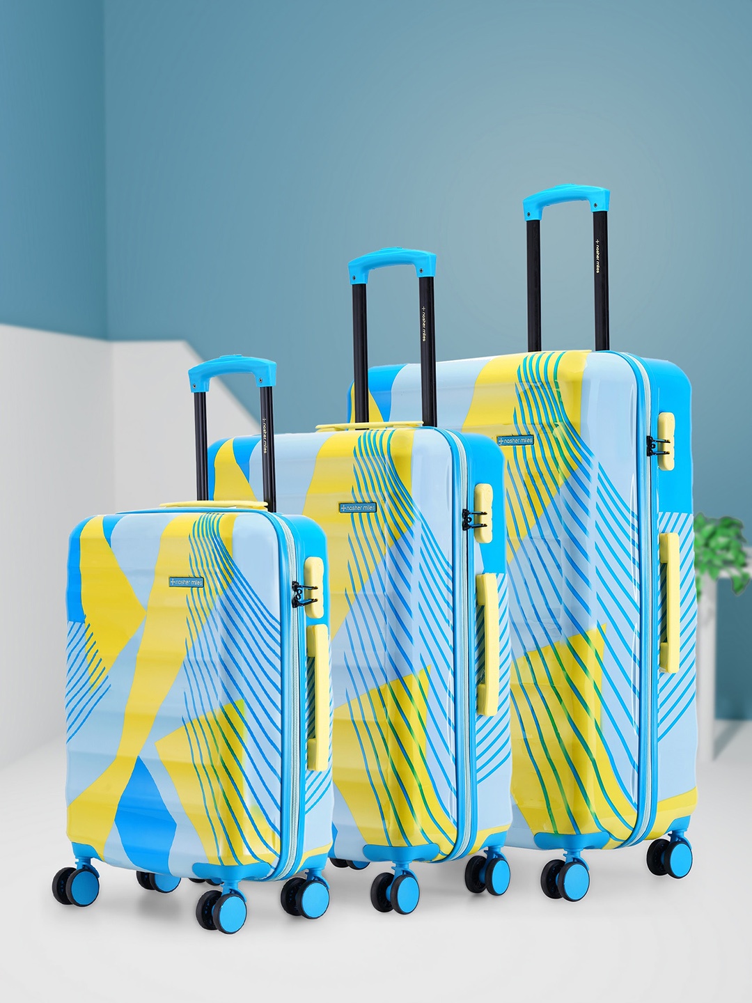 

Nasher Miles Chicago Set Of 3 Printed Hard-Sided Trolley Bags, Lime green