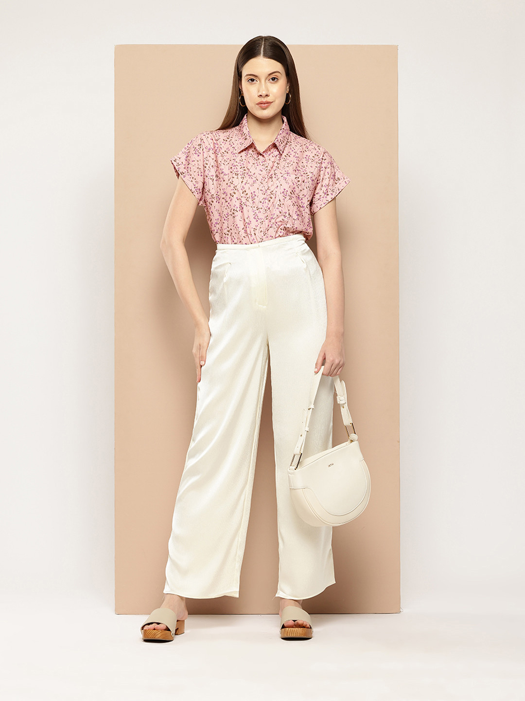 

her by invictus Women Floral Printed Casual Shirt, Pink