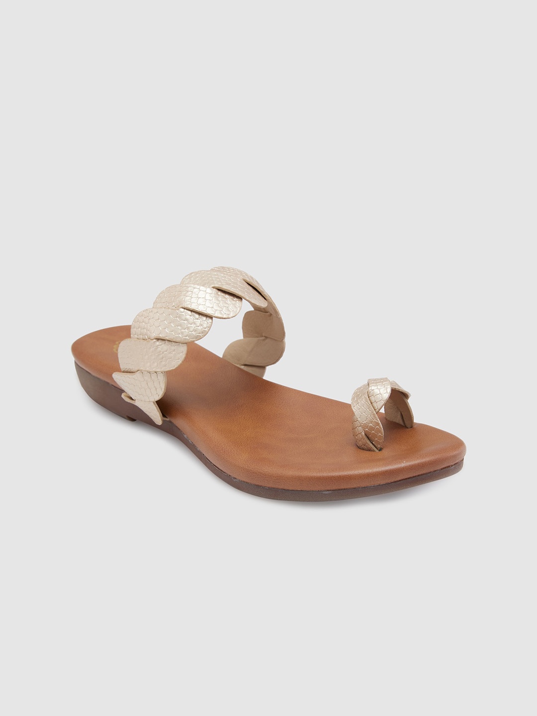 

Sole To Soul Embellished One Toe Flats, Gold