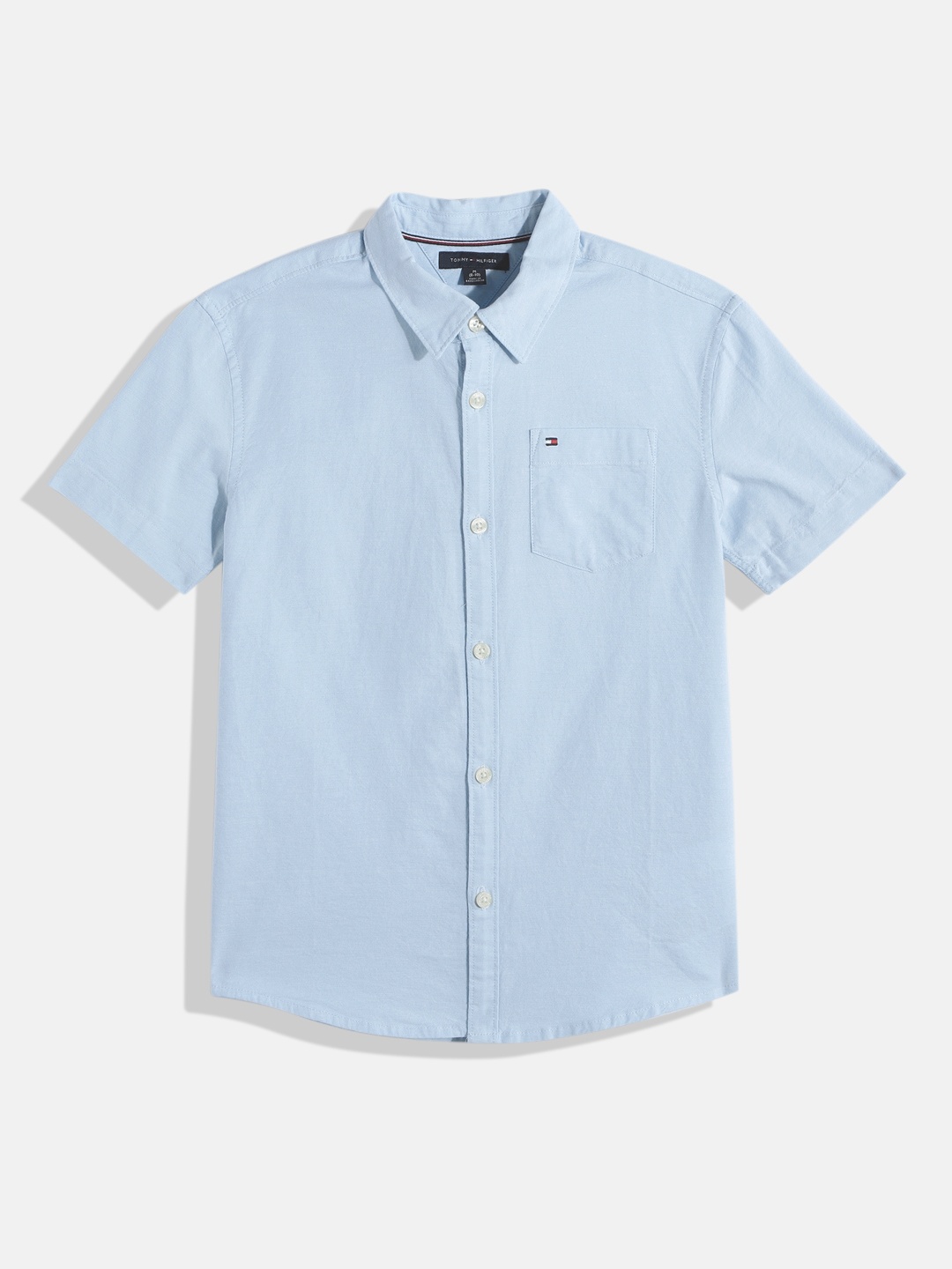 

Tommy Hilfiger Boys Solid Opaque Oxford Weave Casual Shirt, Blue