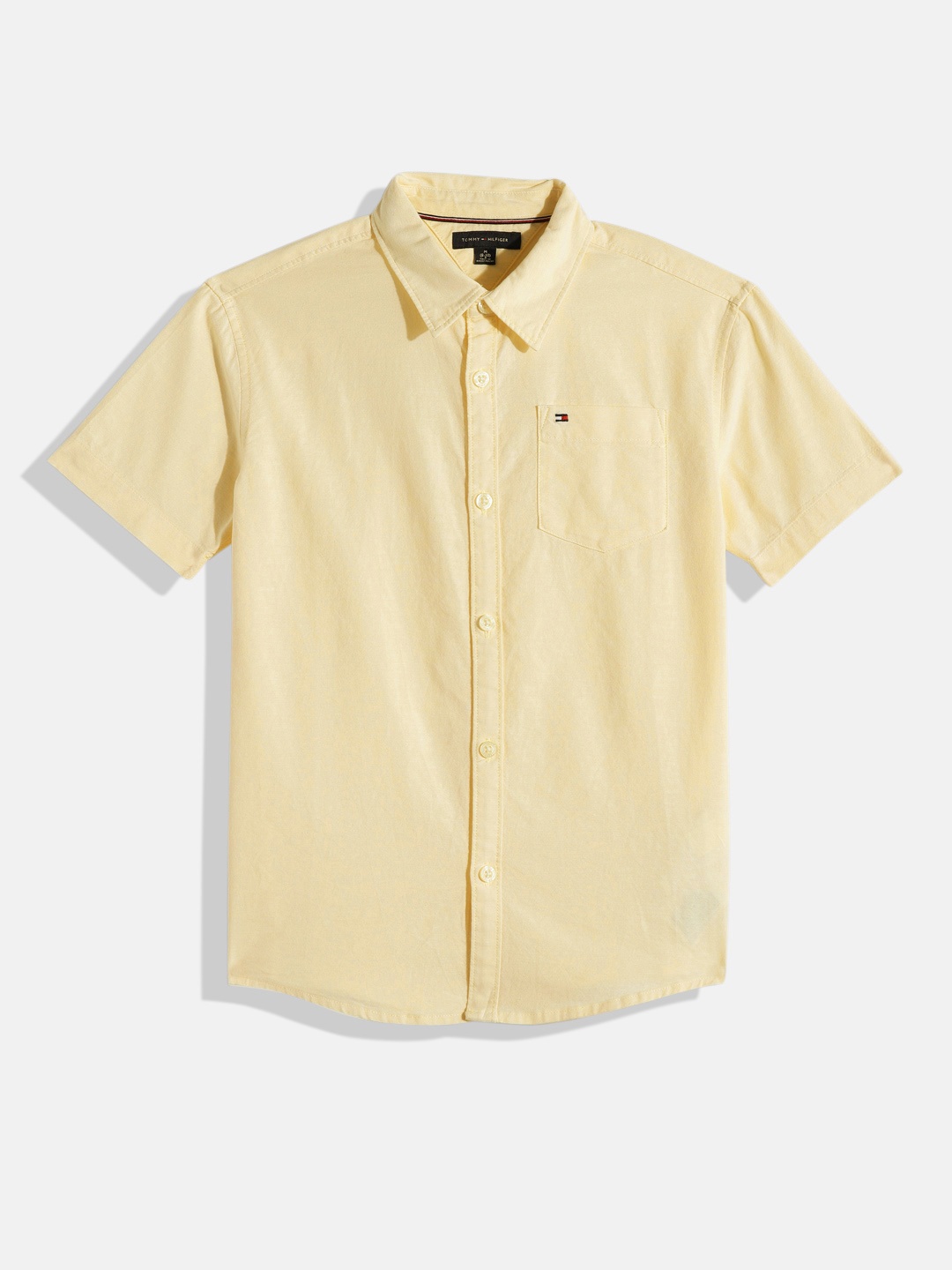 

Tommy Hilfiger Boys Solid Opaque Oxford Weave Casual Shirt, Yellow