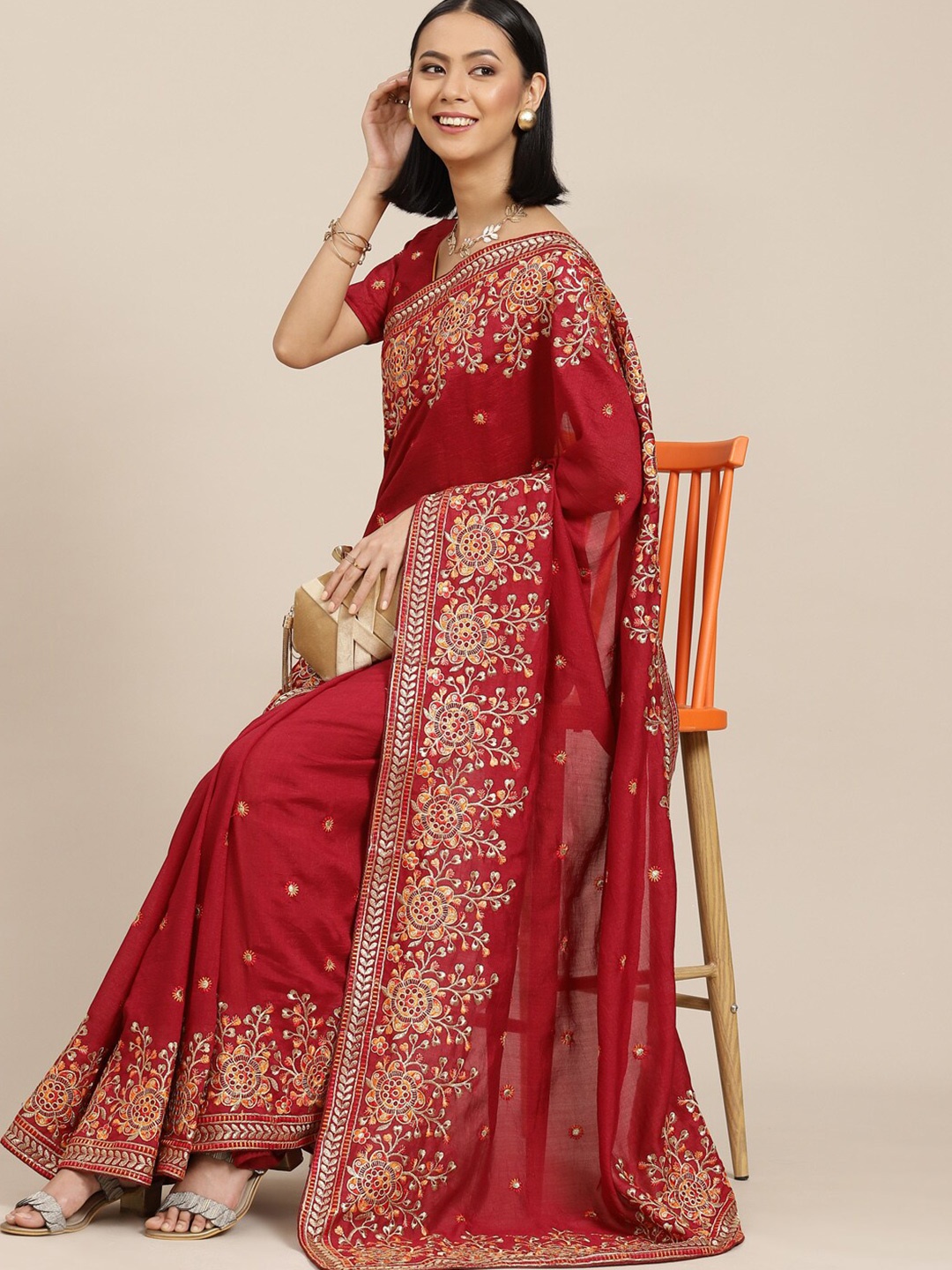 Mitera Floral Embroidered Thread Work Saree, Red