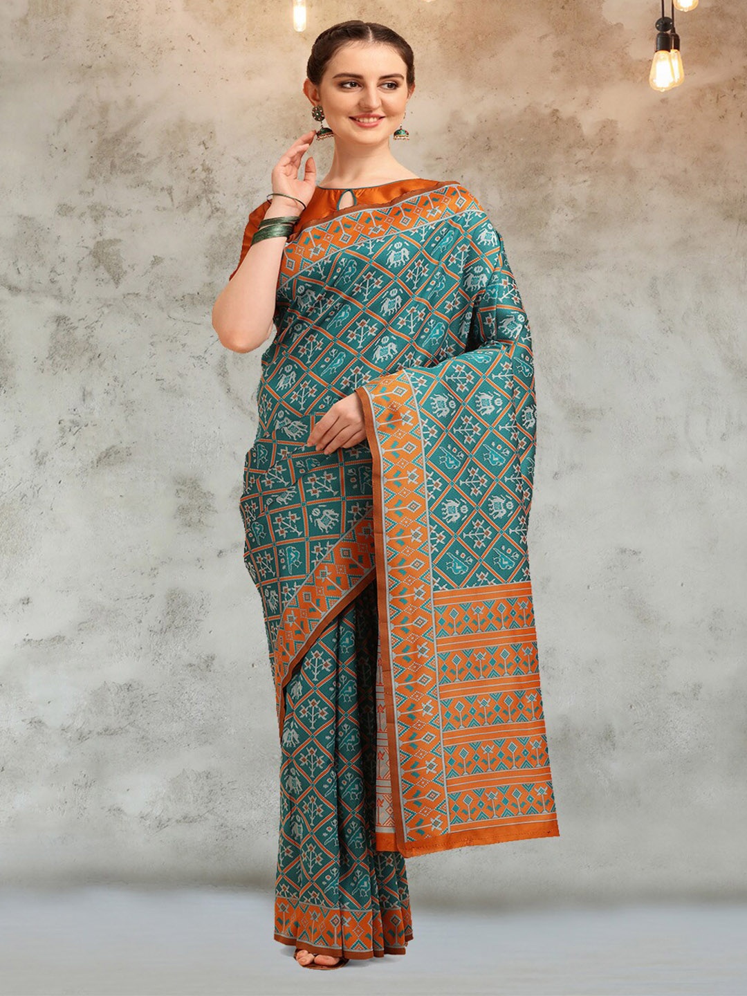 

Mitera Ethnic Motifs Woven Designed Zari Silk Cotton Banarasi Saree, Turquoise blue