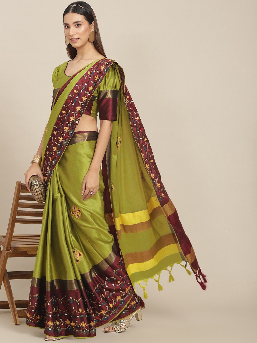 

Mitera Ethnic Motifs Embroidered Kutchi Embroidery Silk Cotton Saree, Lime green