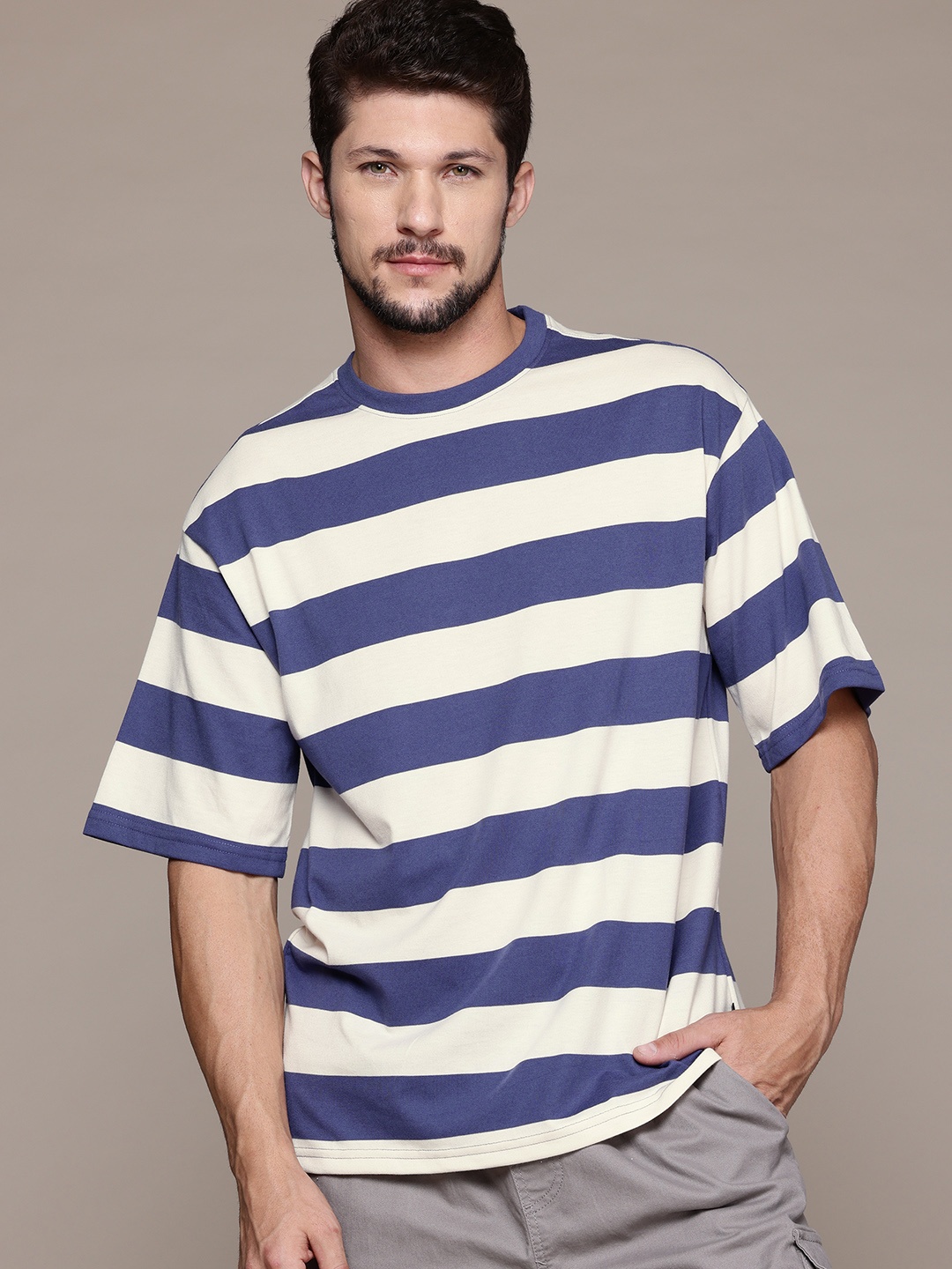 

The Roadster Lifestyle Co. Striped Drop-Shoulder Sleeves Relaxed T-shirt, Blue