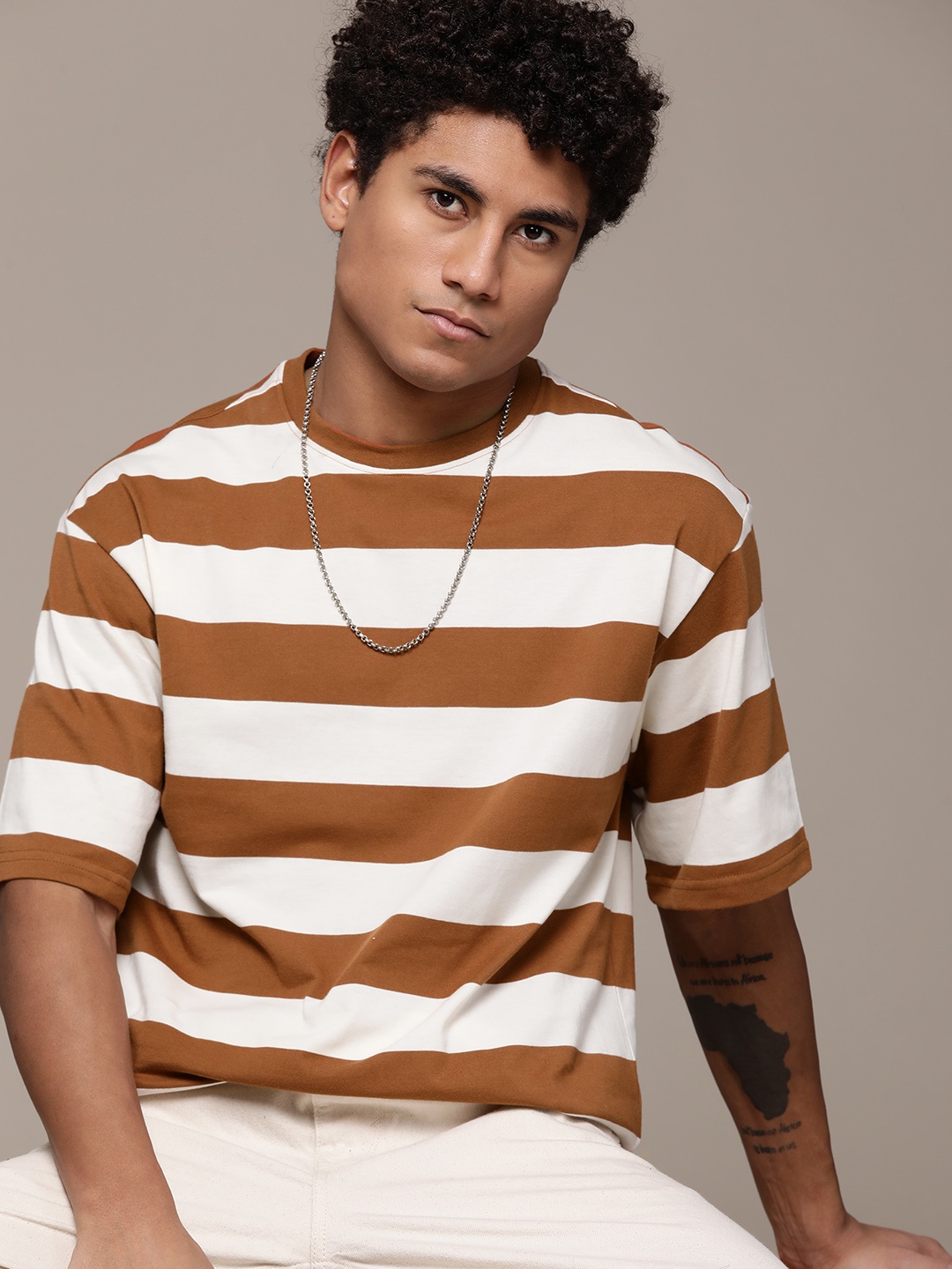 

The Roadster Lifestyle Co. Striped Relaxed Fit T-shirt, White