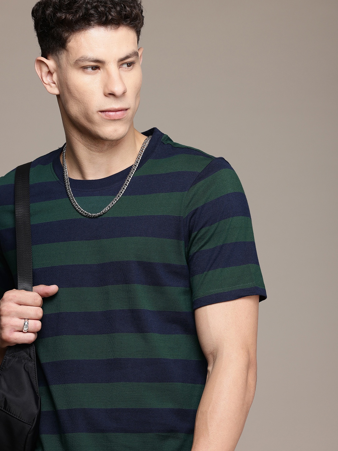 

The Roadster Life Co. Striped Casual T-shirt, Green