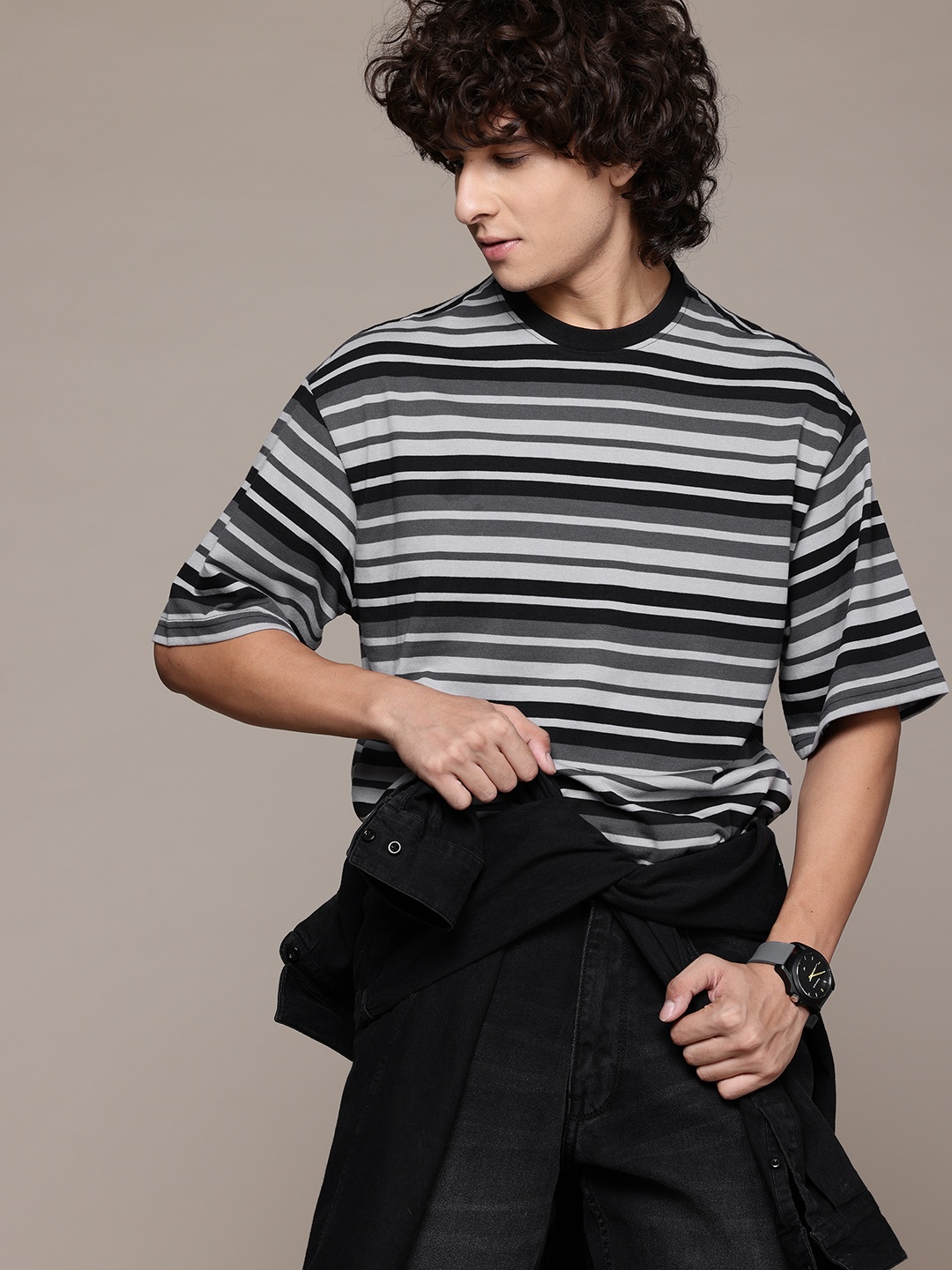 

The Roadster Lifestyle Co. Striped Drop-Shoulder Relaxed Fit T-shirt, Grey