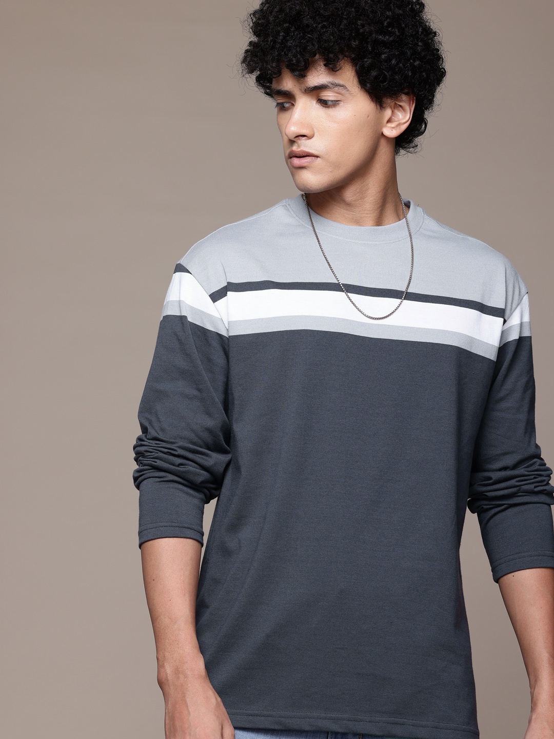 

The Roadster Lifestyle Co Striped Relaxed Fit T-shirt, Charcoal