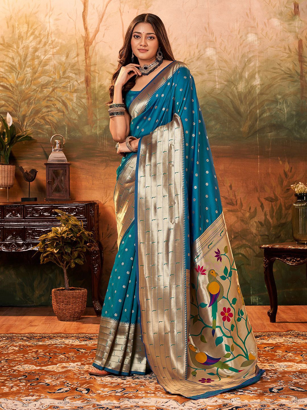 

Mitera Ethnic Motif Woven Design Paithani Zari Saree, Blue