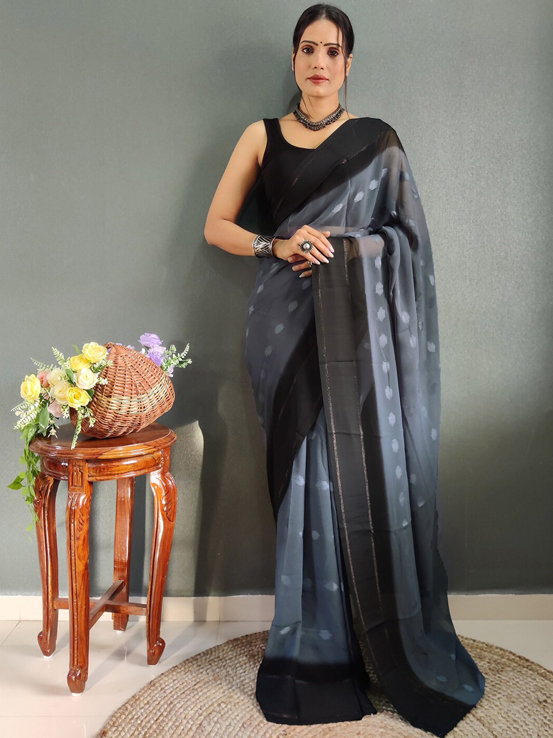 

Mitera Blue Geometric Printed Ready To Wear Arani Saree