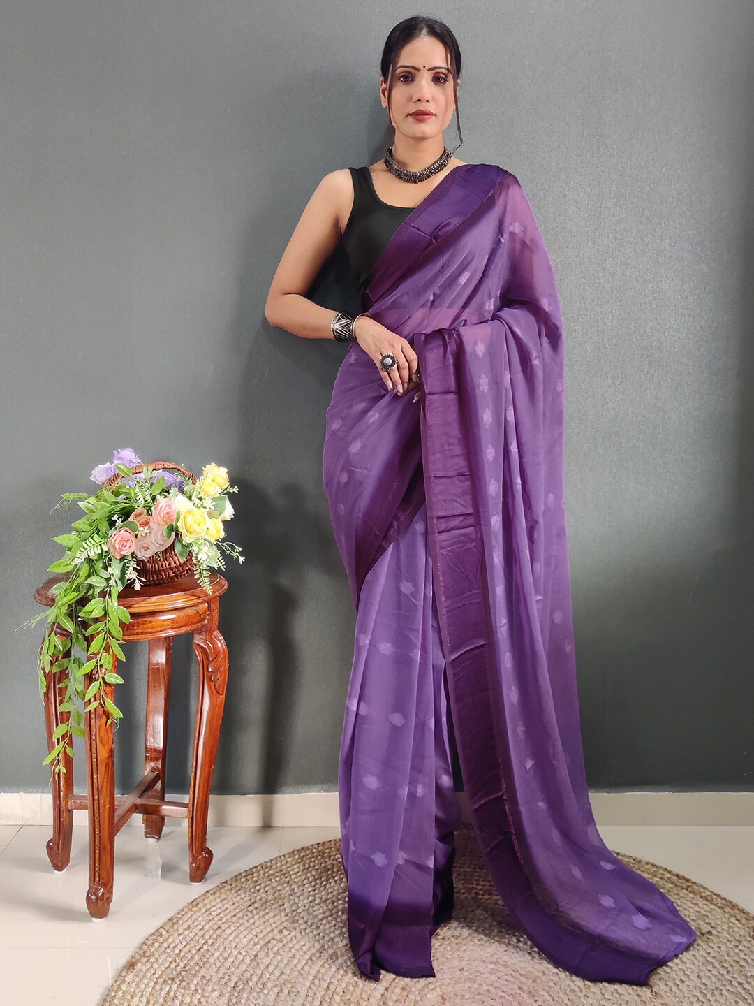 

Mitera Geometric Printed Arani Ready To Wear Saree, Lavender
