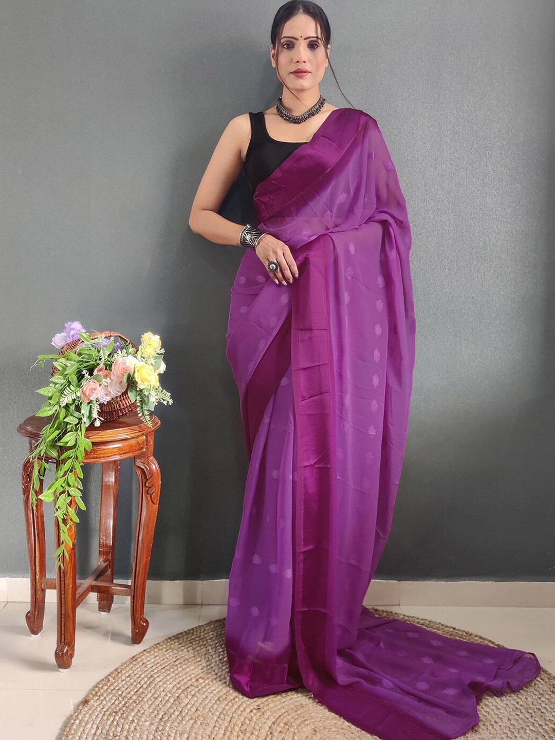 

Mitera Polka Dot Woven Designed Ready To Wear Arani Saree, Magenta