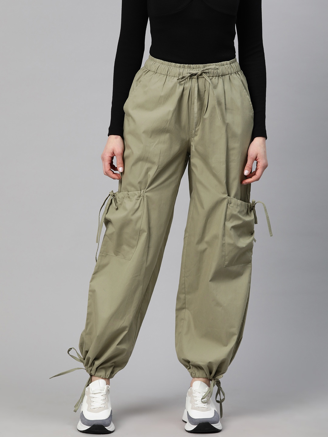 

Popnetic Loose Fit High-Rise Pure Cotton Parachute Cargos Trousers, Green