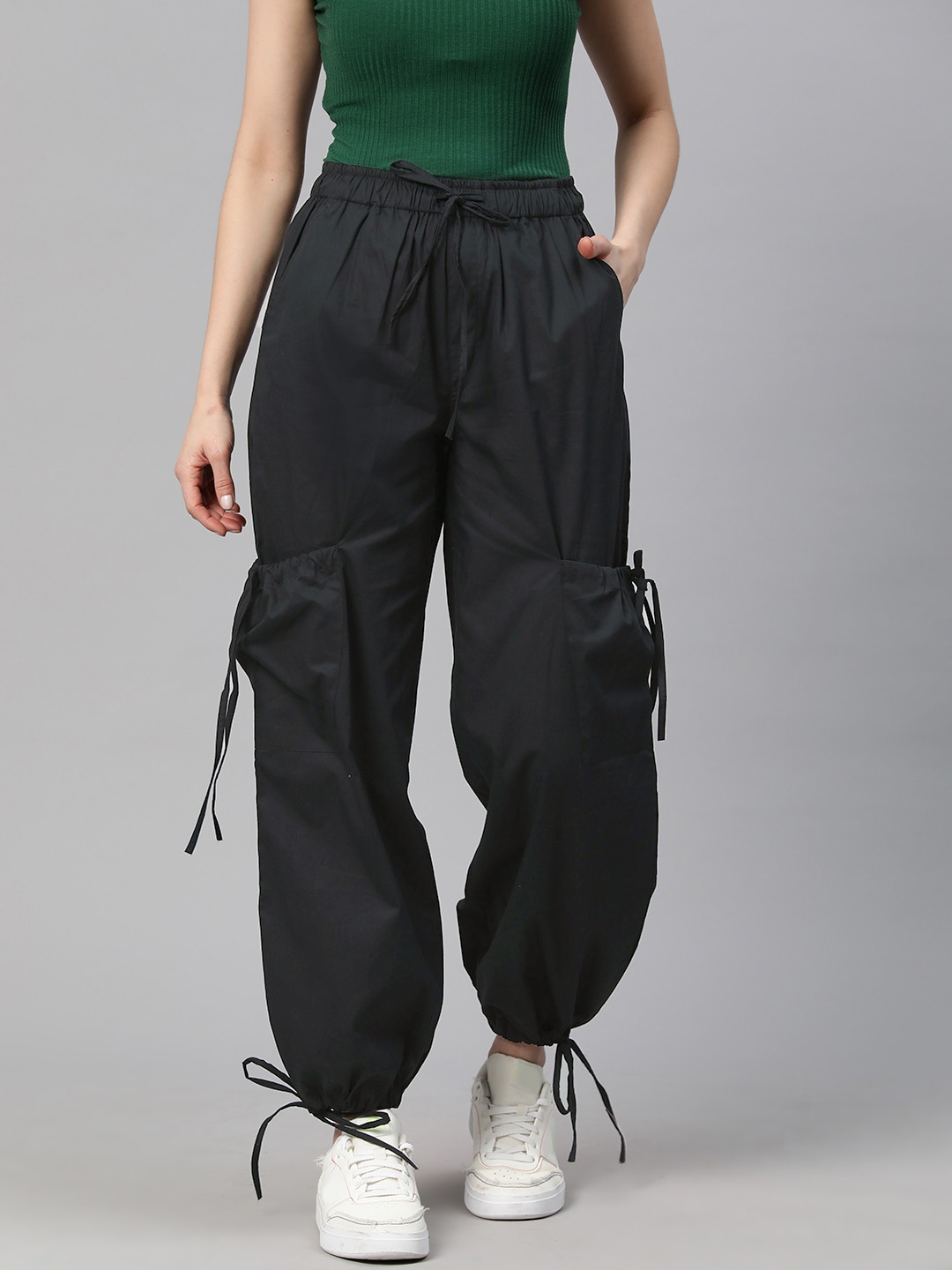 

Popnetic Loose Fit High-Rise Pure Cotton Parachute Cargos Trousers, Black